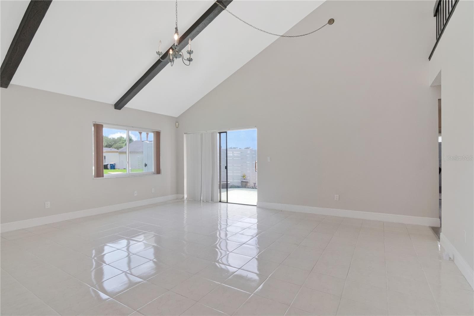 2655 Barksdale CT photo 4