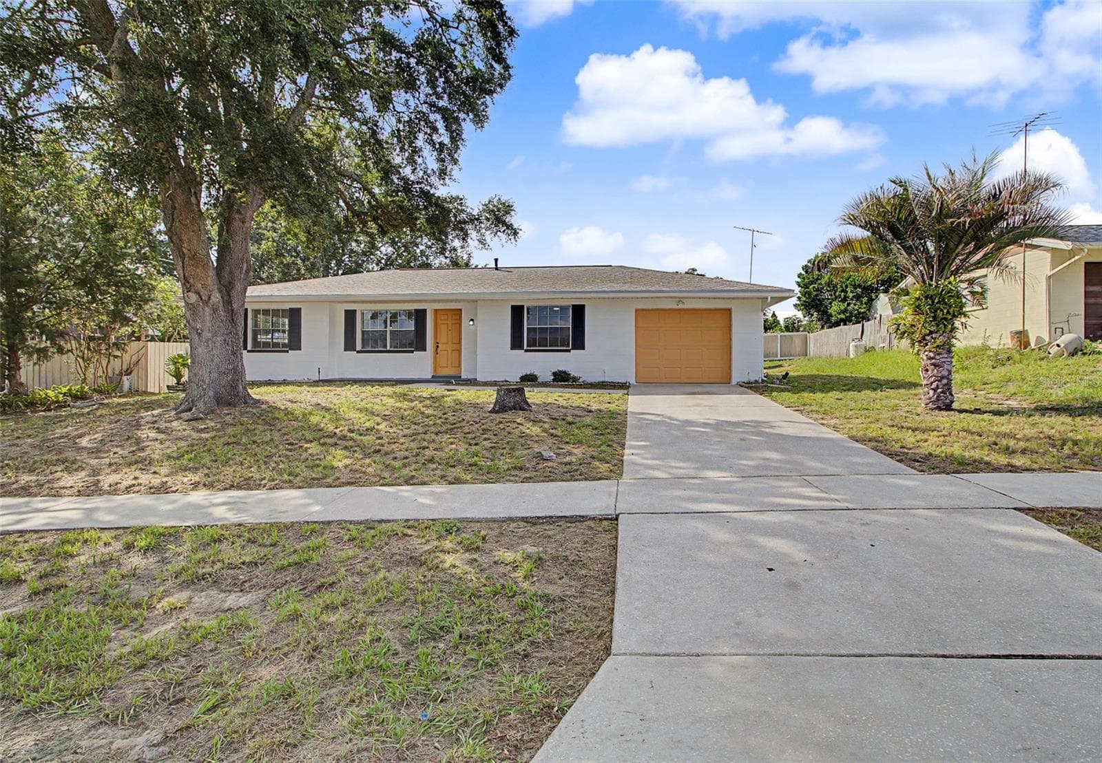 12368 Mayberry Rd photo 3