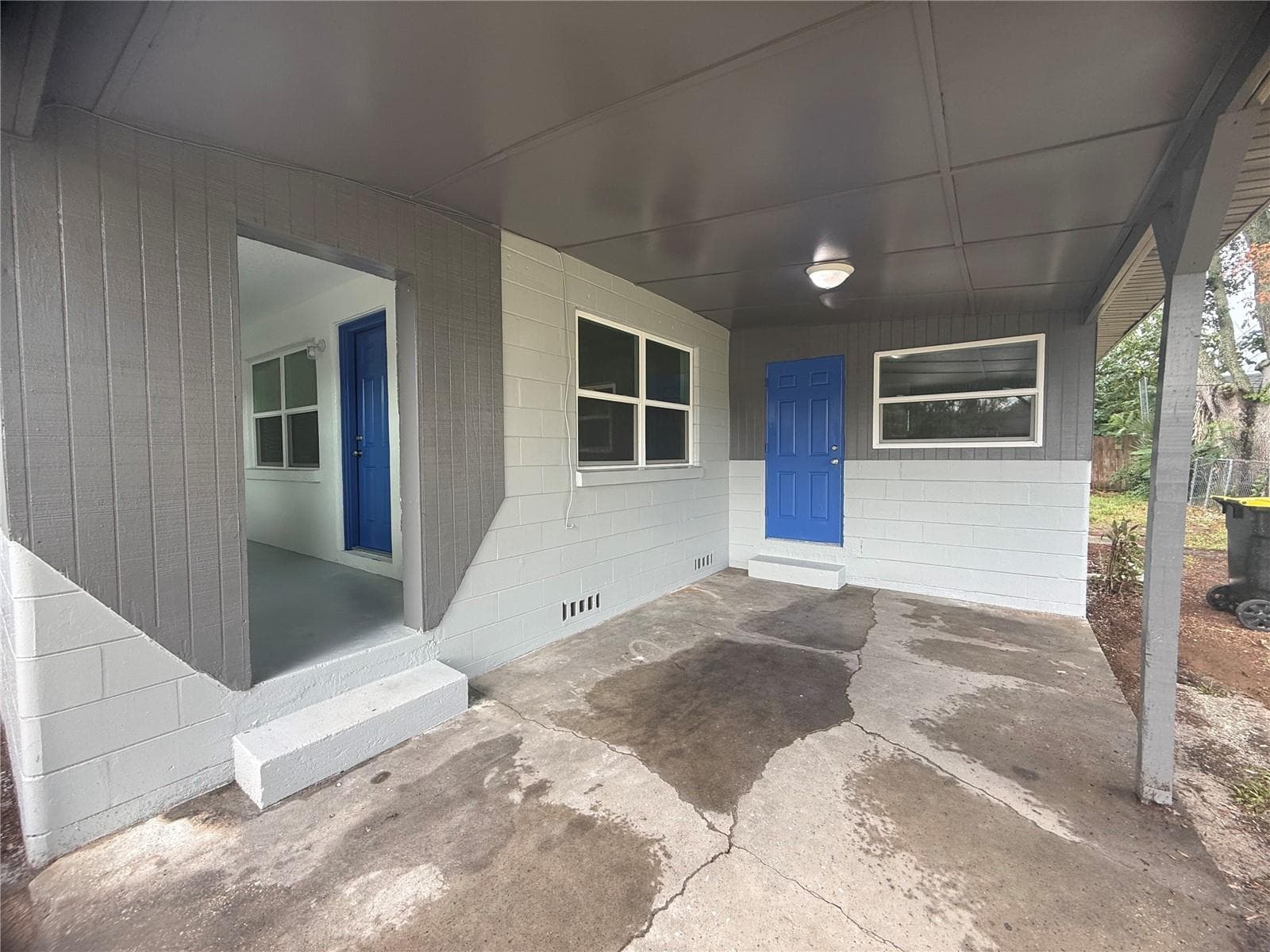 309 1st St photo 5