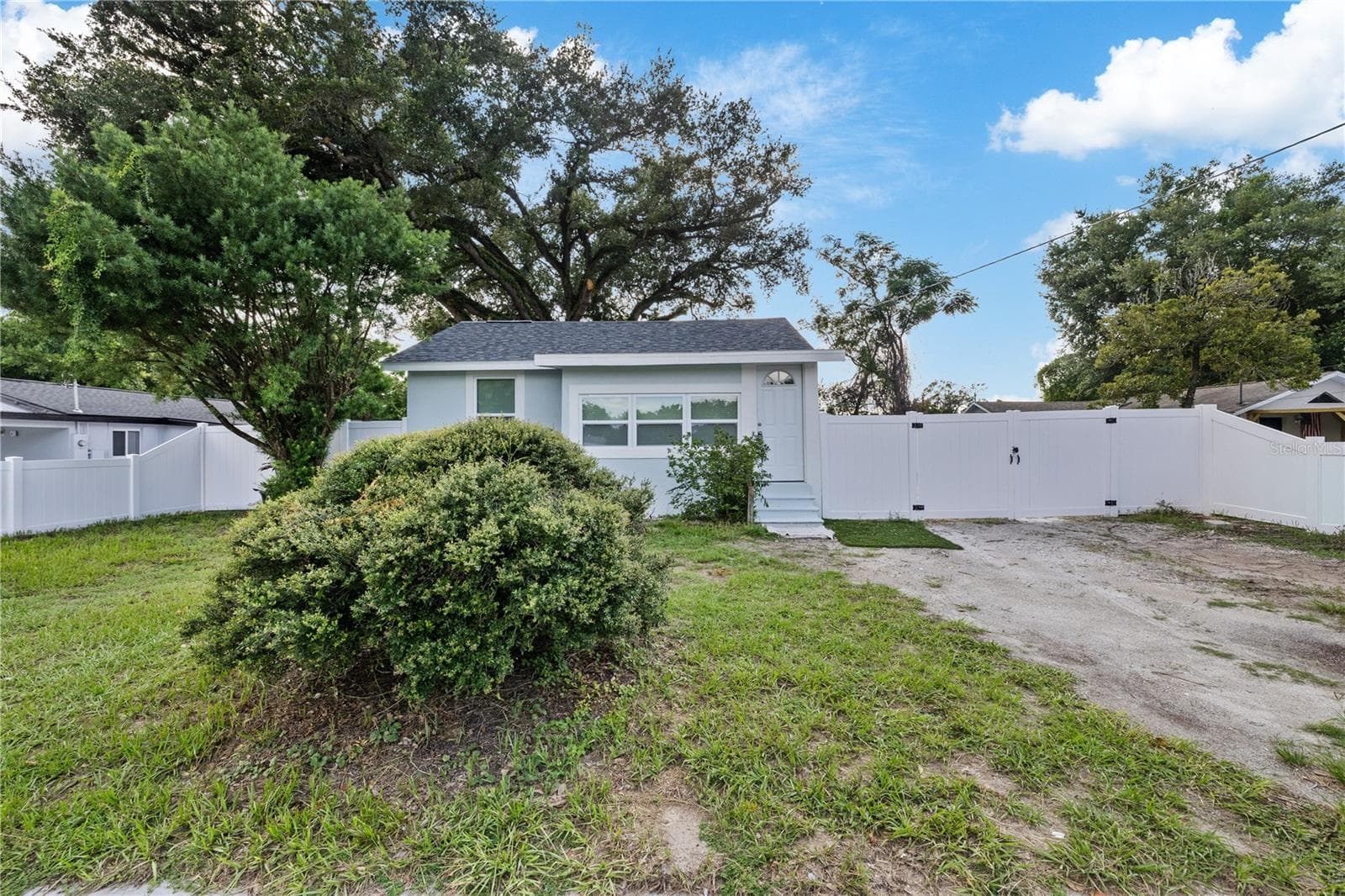8714 N Blvd photo 4
