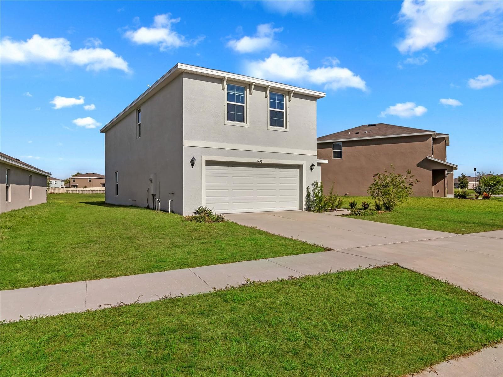 16638 Mosaic Oar Dr