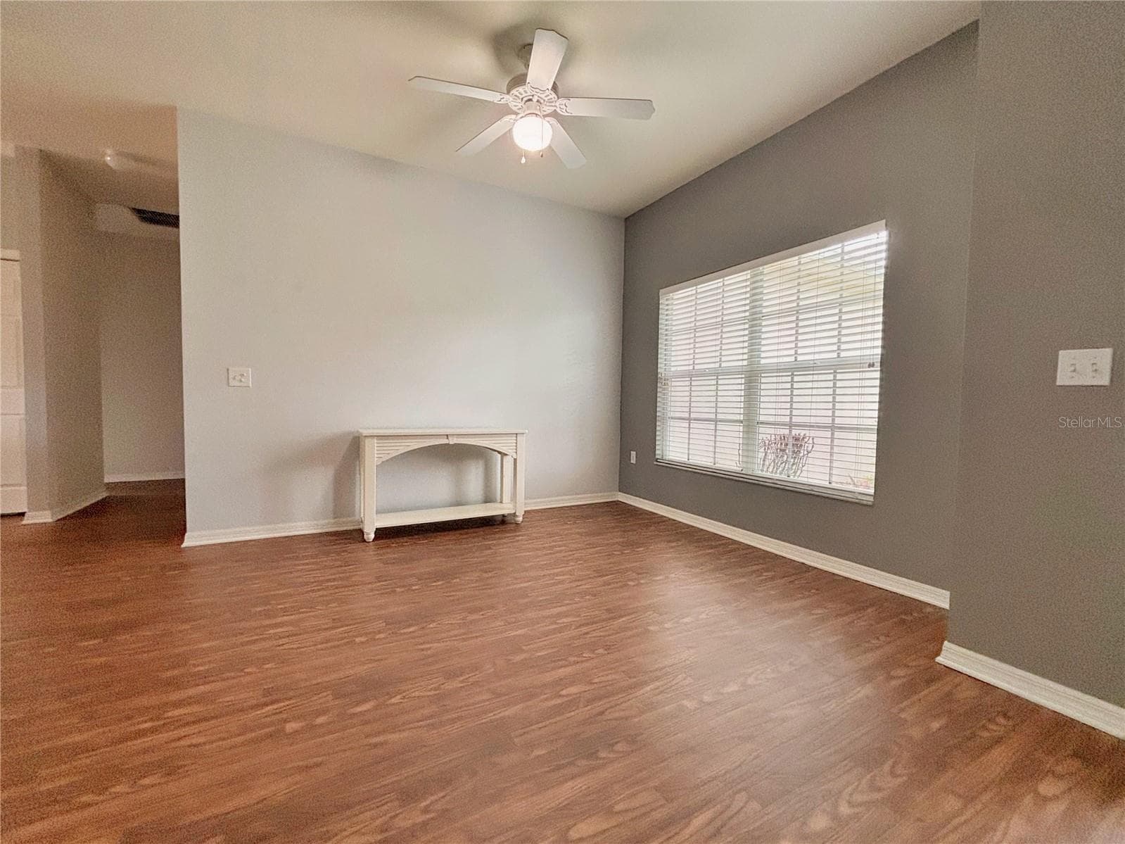 4493 Turnberry Ln photo 4