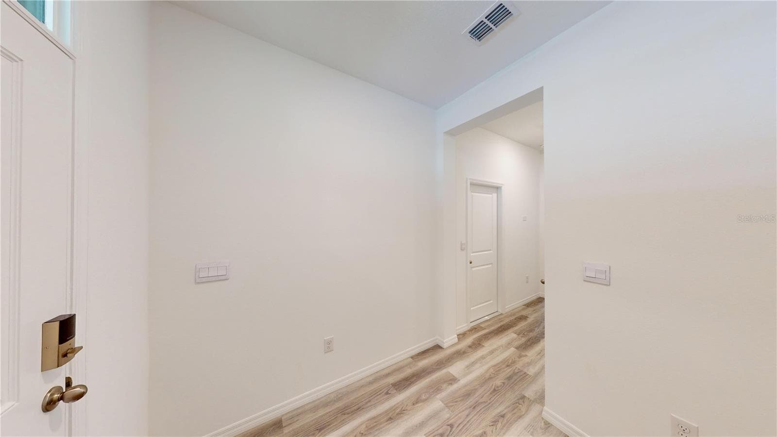 17280 Bigleaf Mahogany Ln photo 3