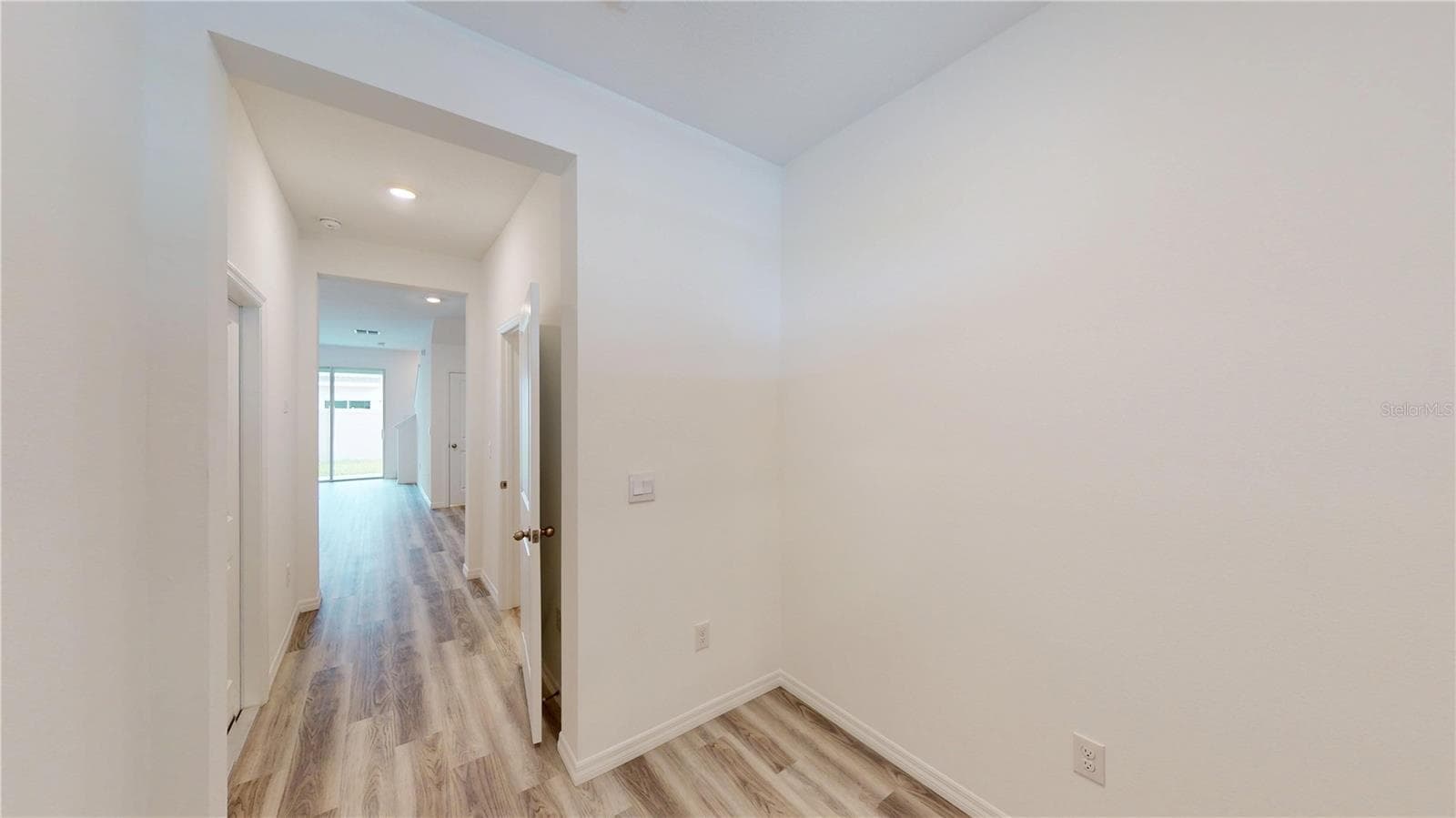 17280 Bigleaf Mahogany Ln photo 4