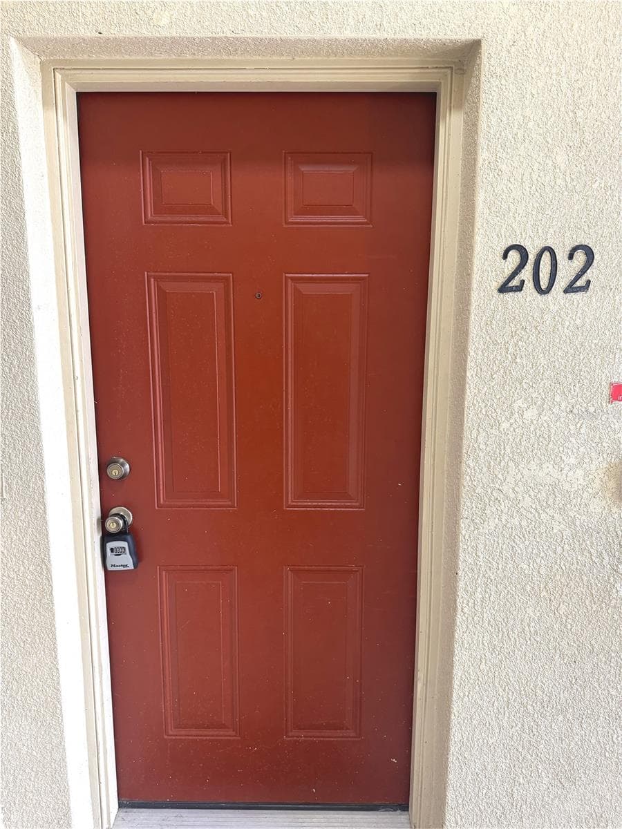 9621 Lakedale Way #202