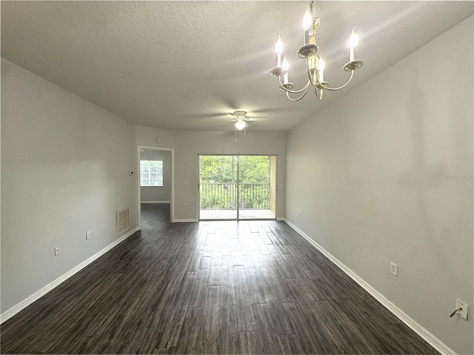 9621 Lakedale Way #202 photo 5
