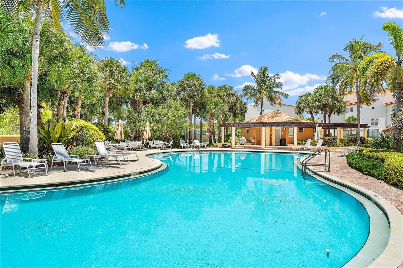1593 Pinellas Bayway S photo 3