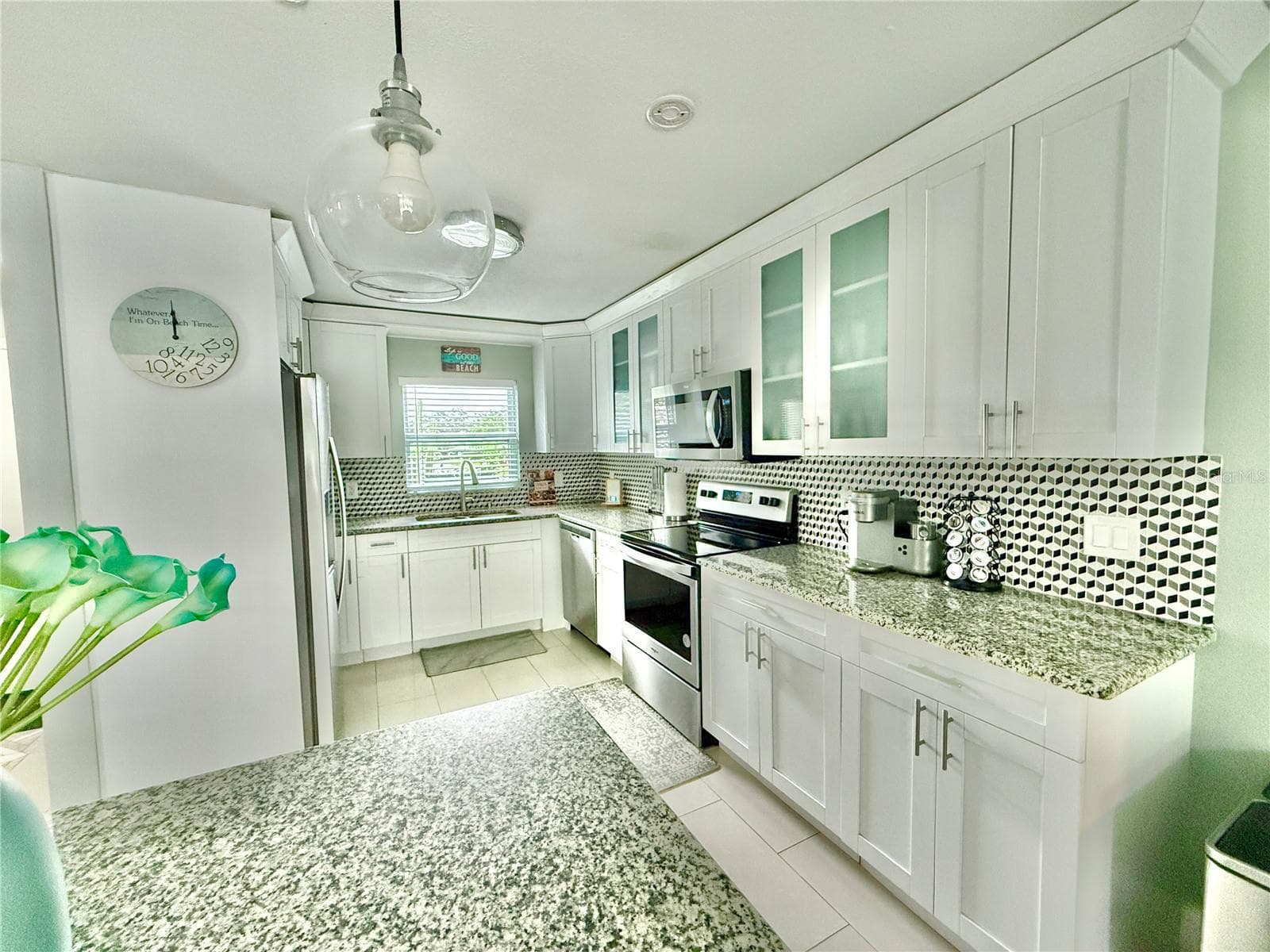 1237 Lotus Path photo 5