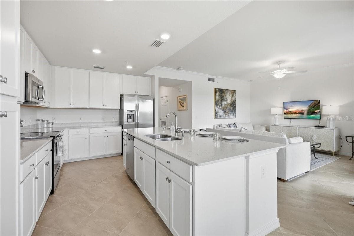 17724 Gawthrop Dr #103 photo 5