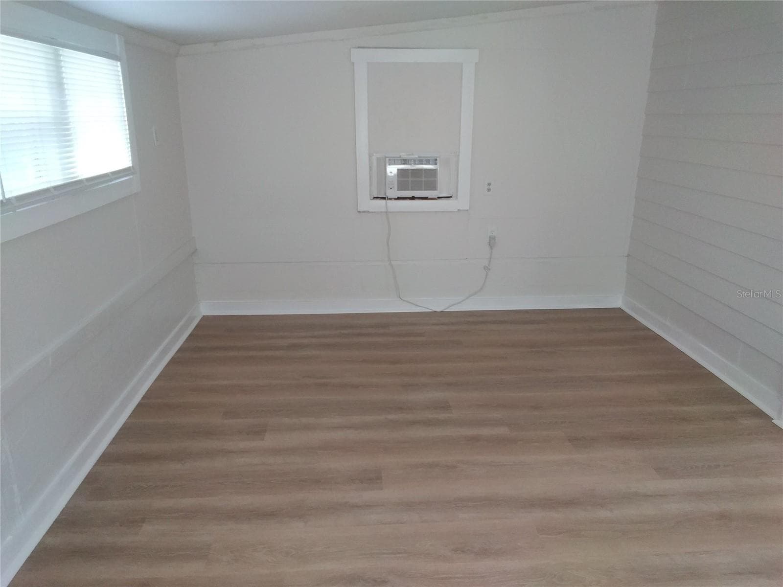 2609 4th St S #2 photo 3
