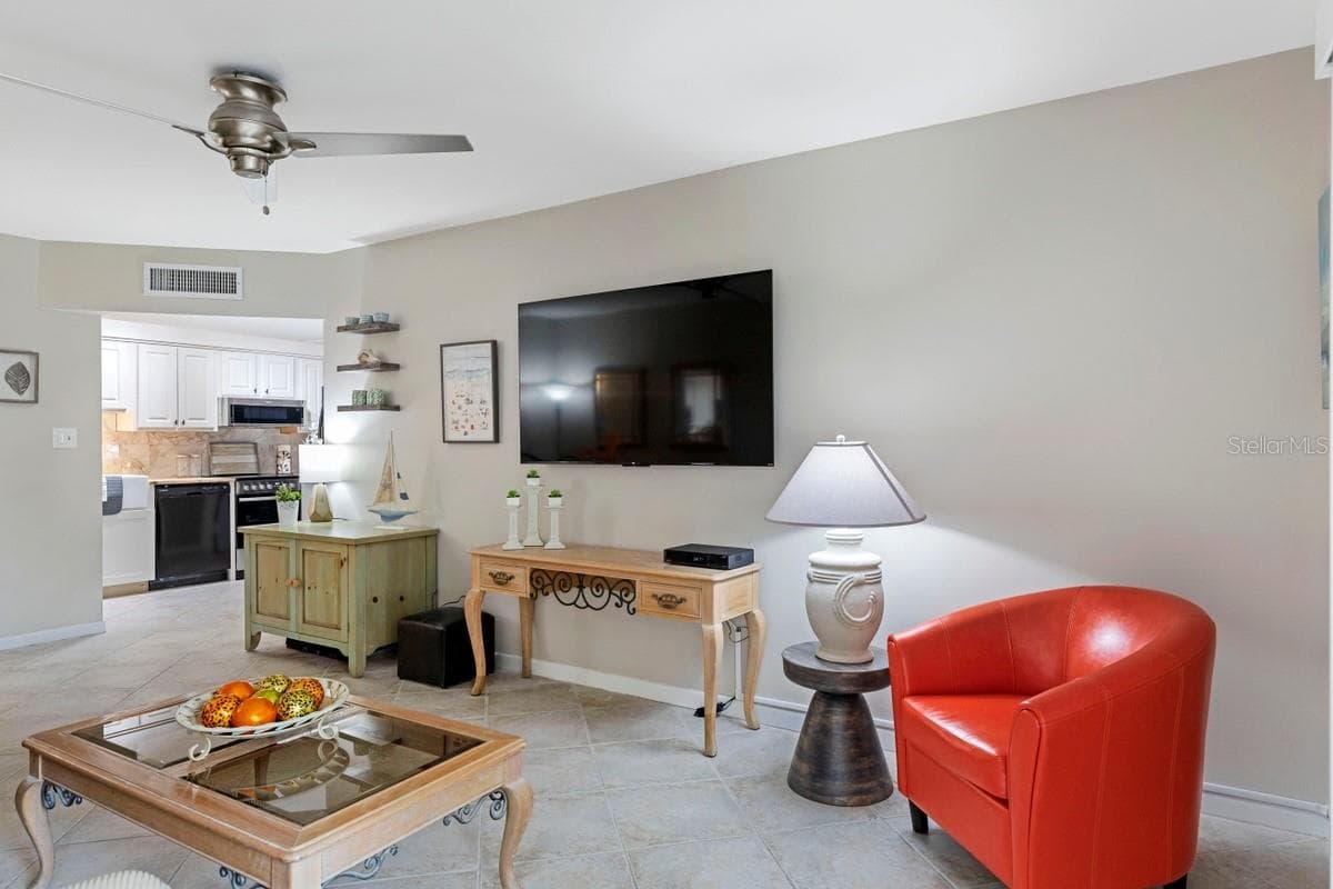 10365 Paradise Blvd #21 photo 3