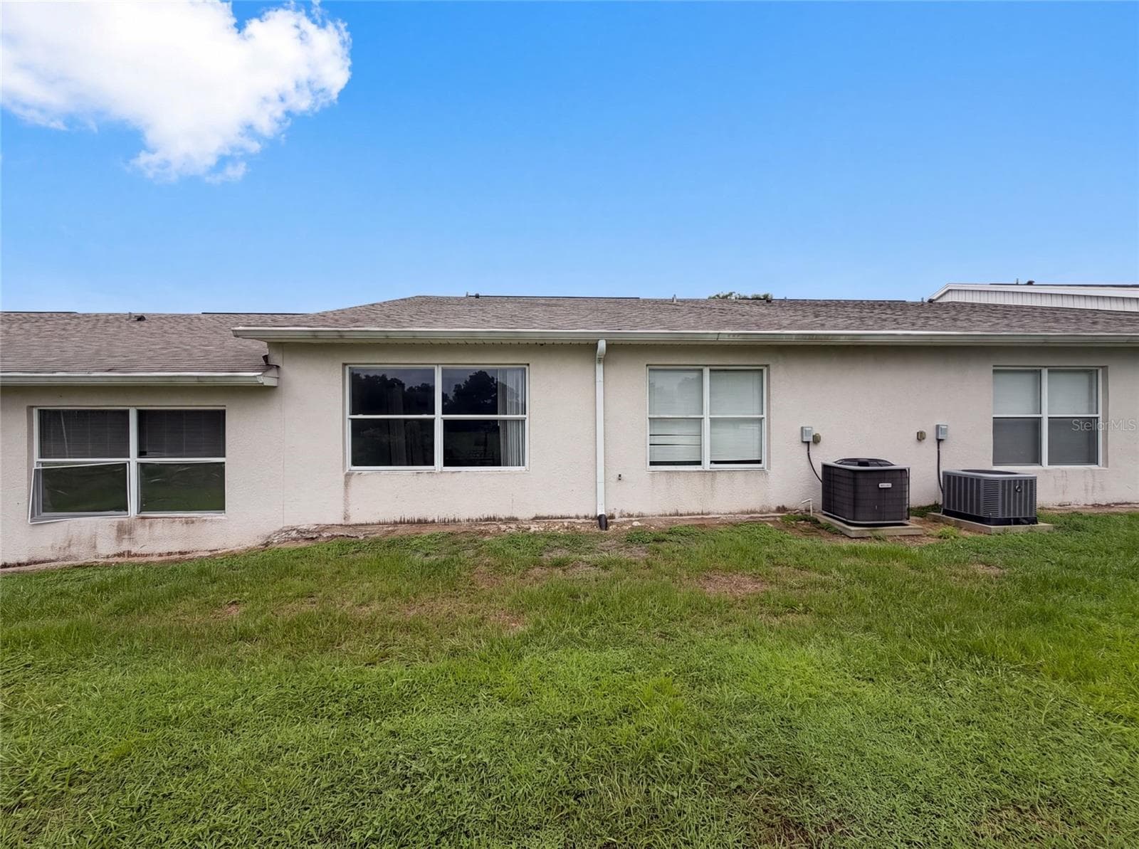 37209 Grassy Hill Ln photo 5