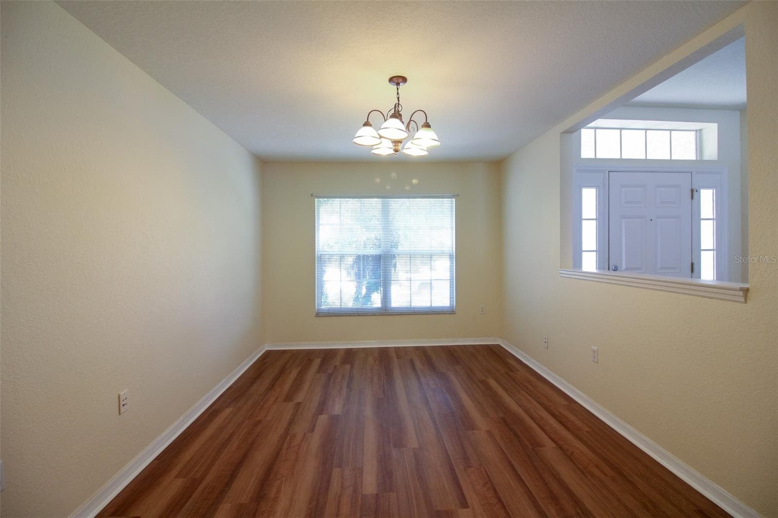 6719 Highlands Creek Blvd photo 5