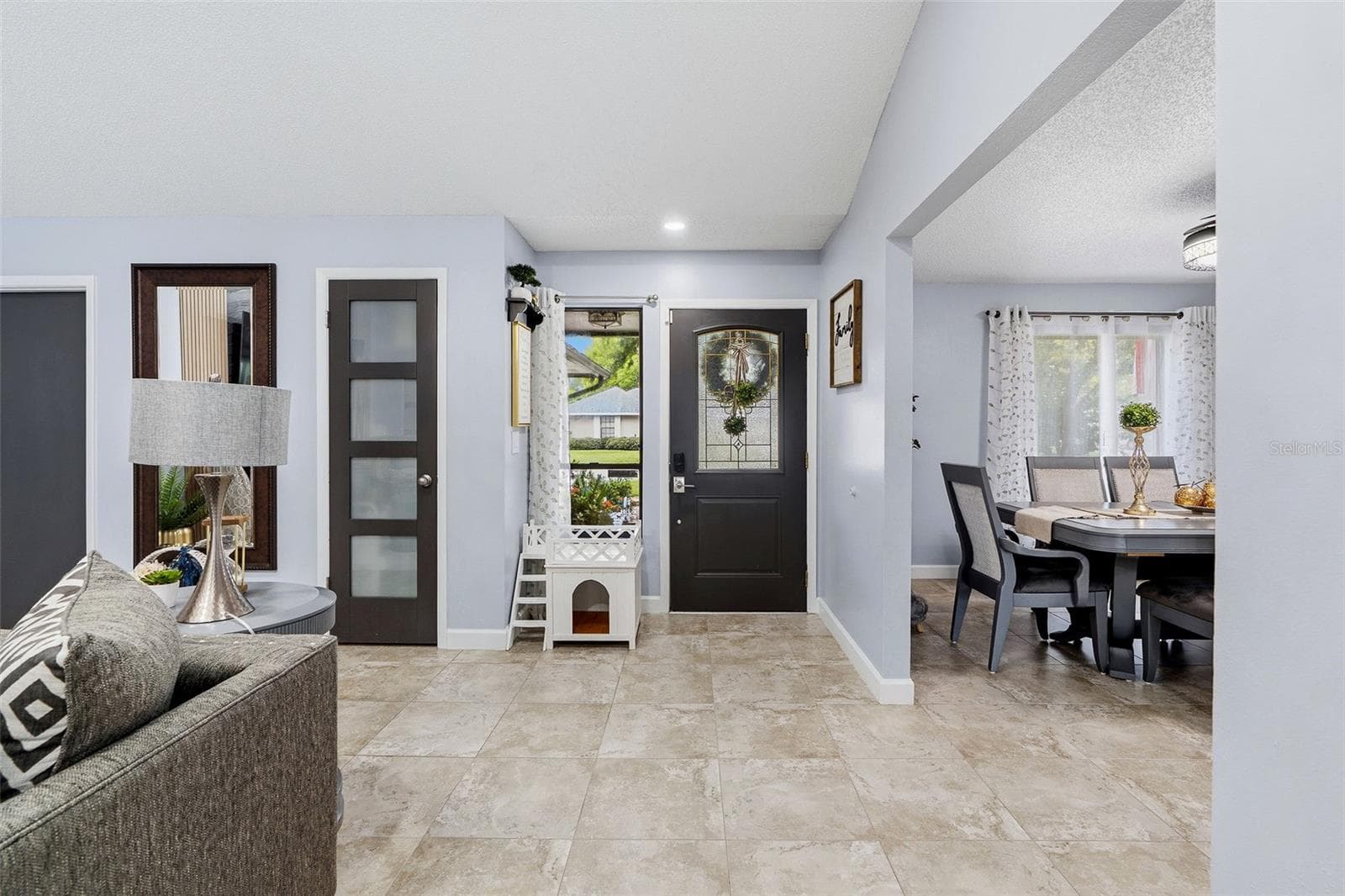 15747 Scrimshaw Dr photo 3