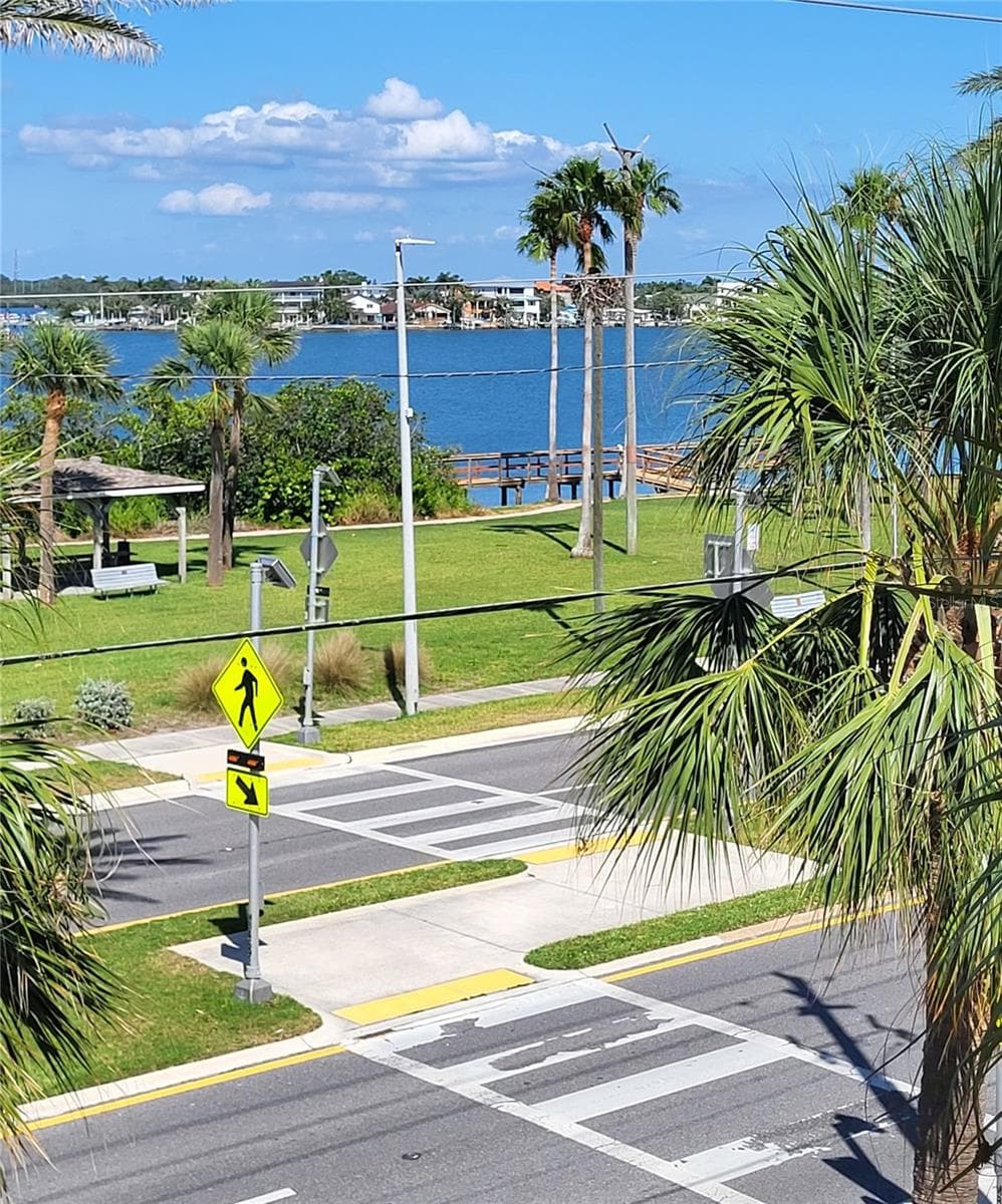 17960 Gulf Blvd #101 photo 5