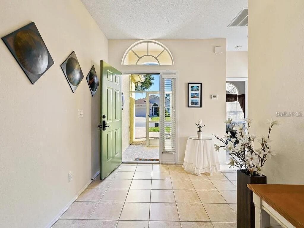 5044 45th St W photo 3