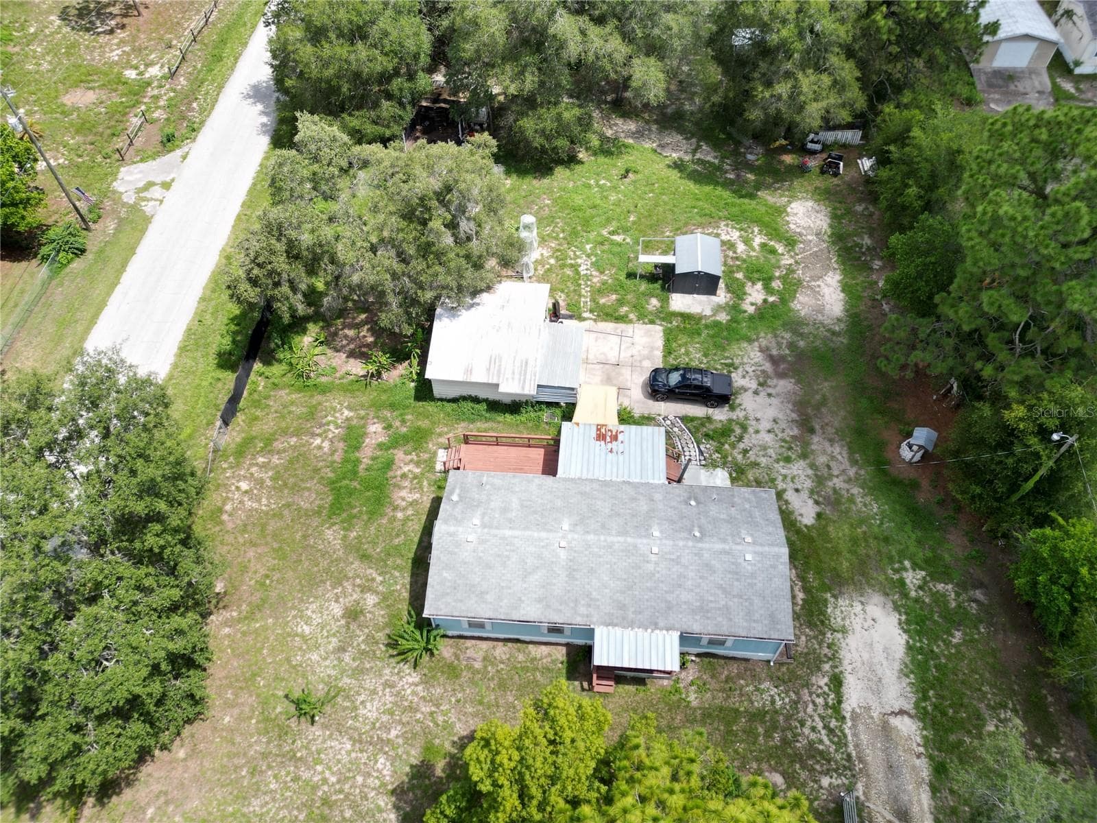 17828 Alexson St photo 3