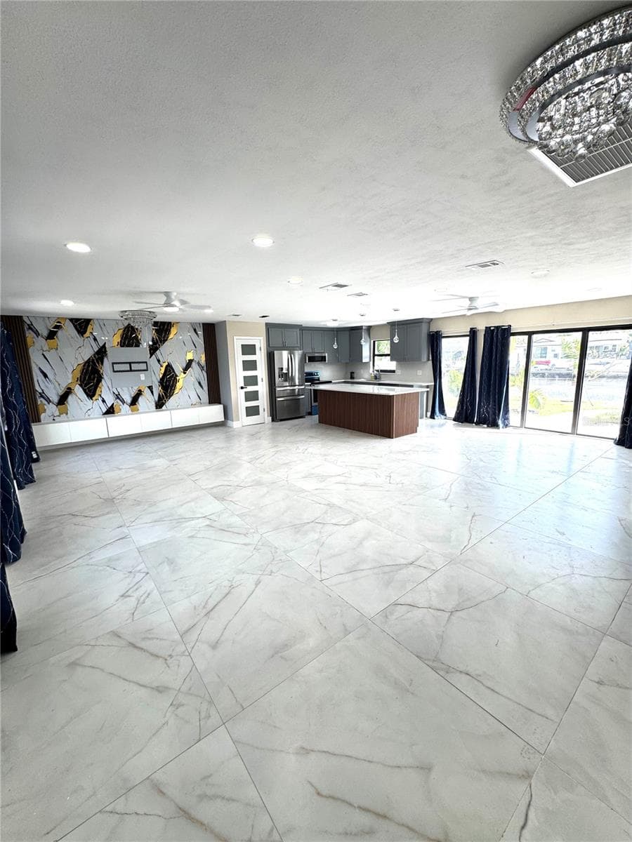 10708 Donbrese Ave photo 3