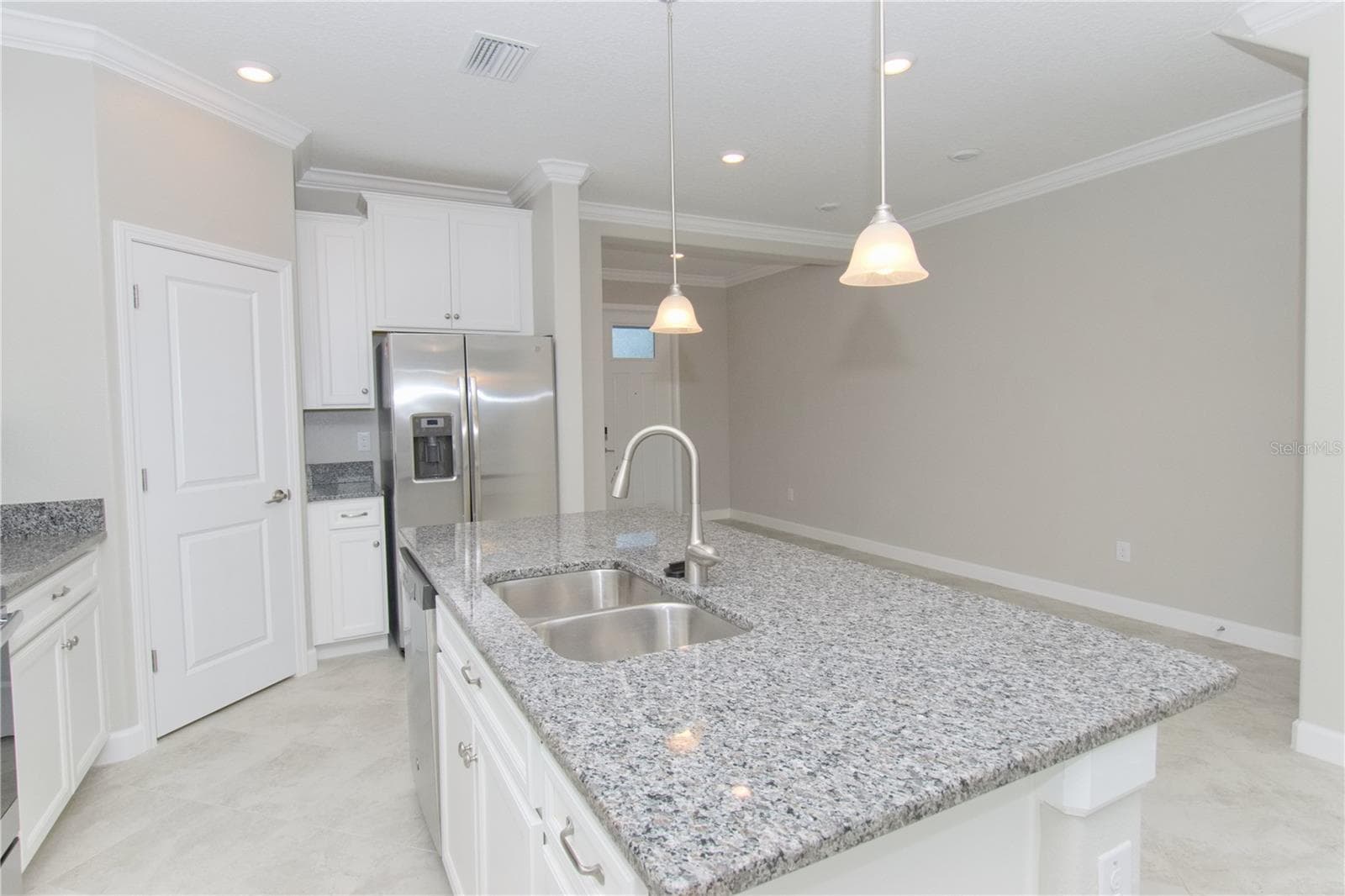 18622 Noble Caspian Dr photo 5