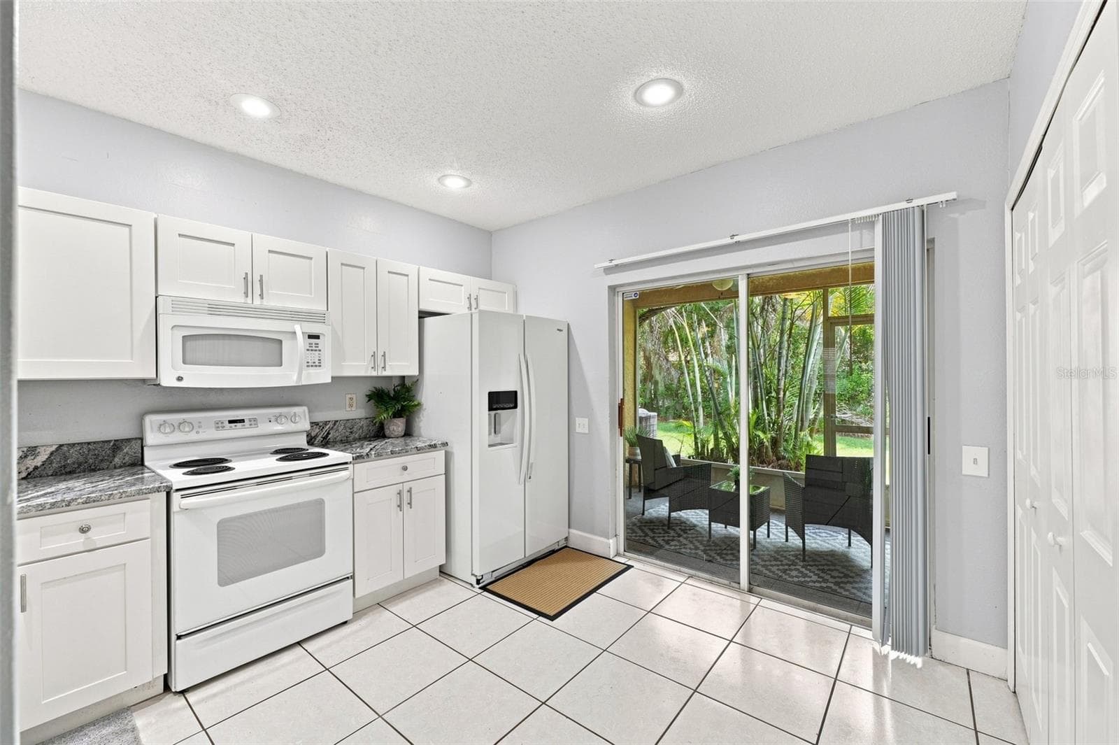 29924 Playa Del Rey Ln photo 5