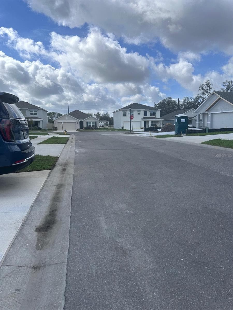 37066 Kings Crown Dr photo 5