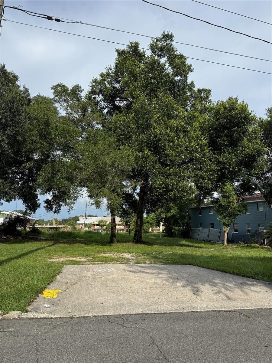 937 N Iowa Ave photo 4