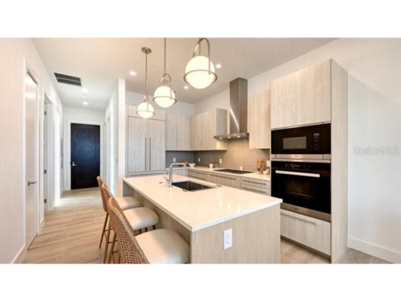 33 S Palm Ave #904 photo 5