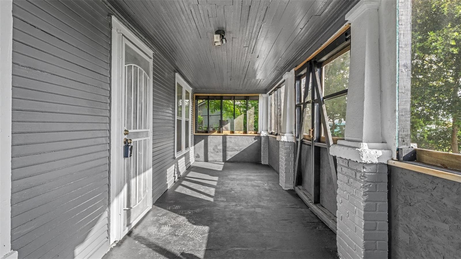 1232 Wright Dr photo 5