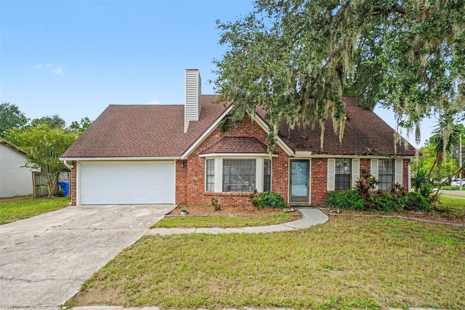 736 Sandy Creek Dr
