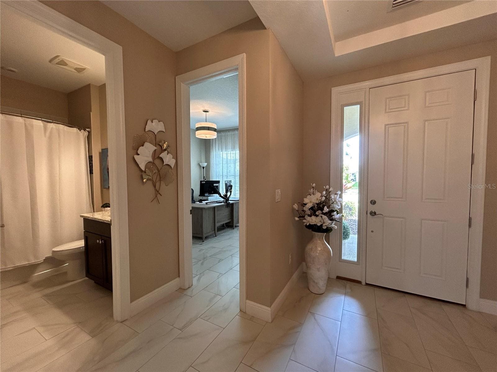 6085 Hidden Branch Dr photo 5