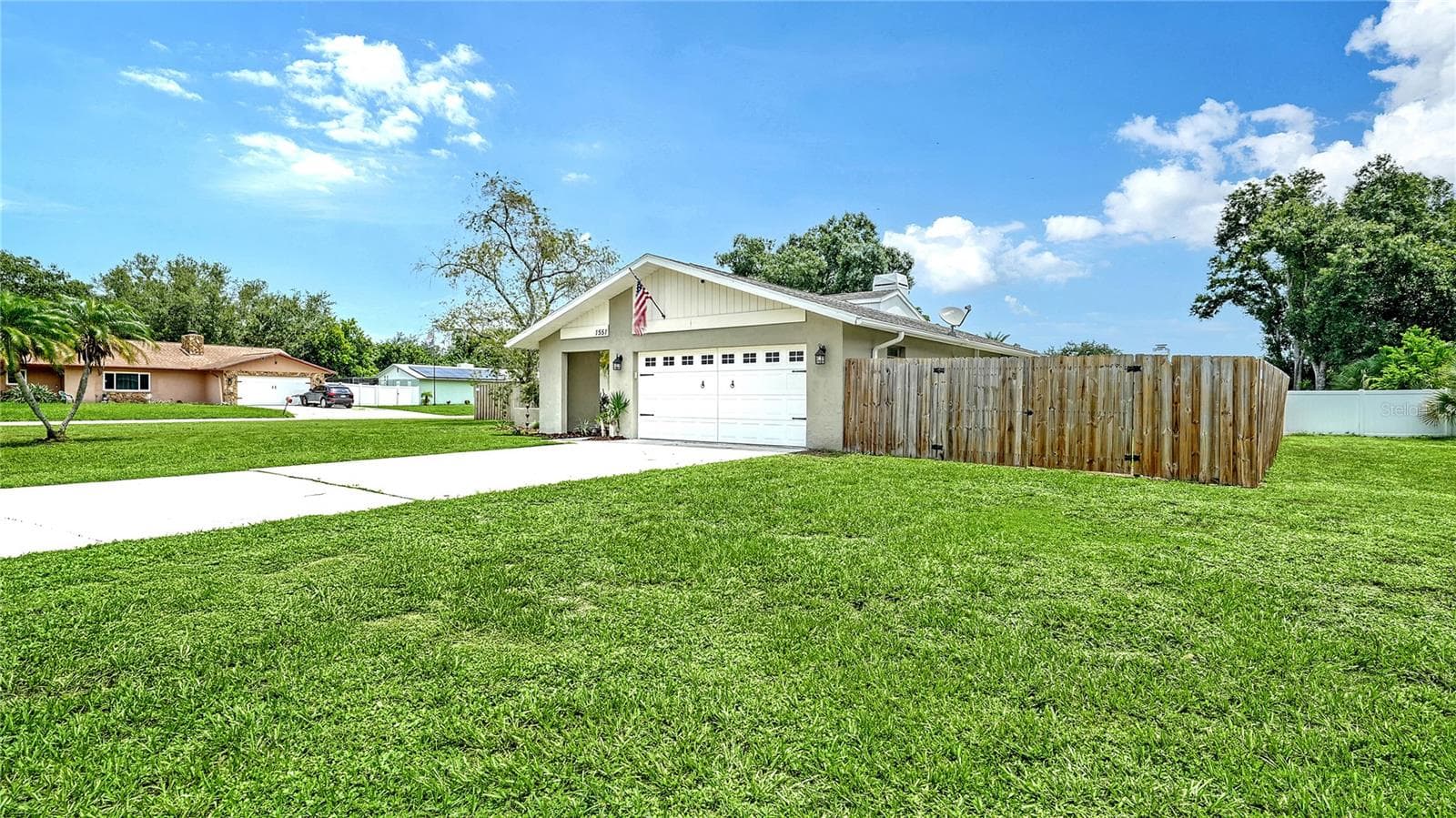 1551 Georgetowne Ln
