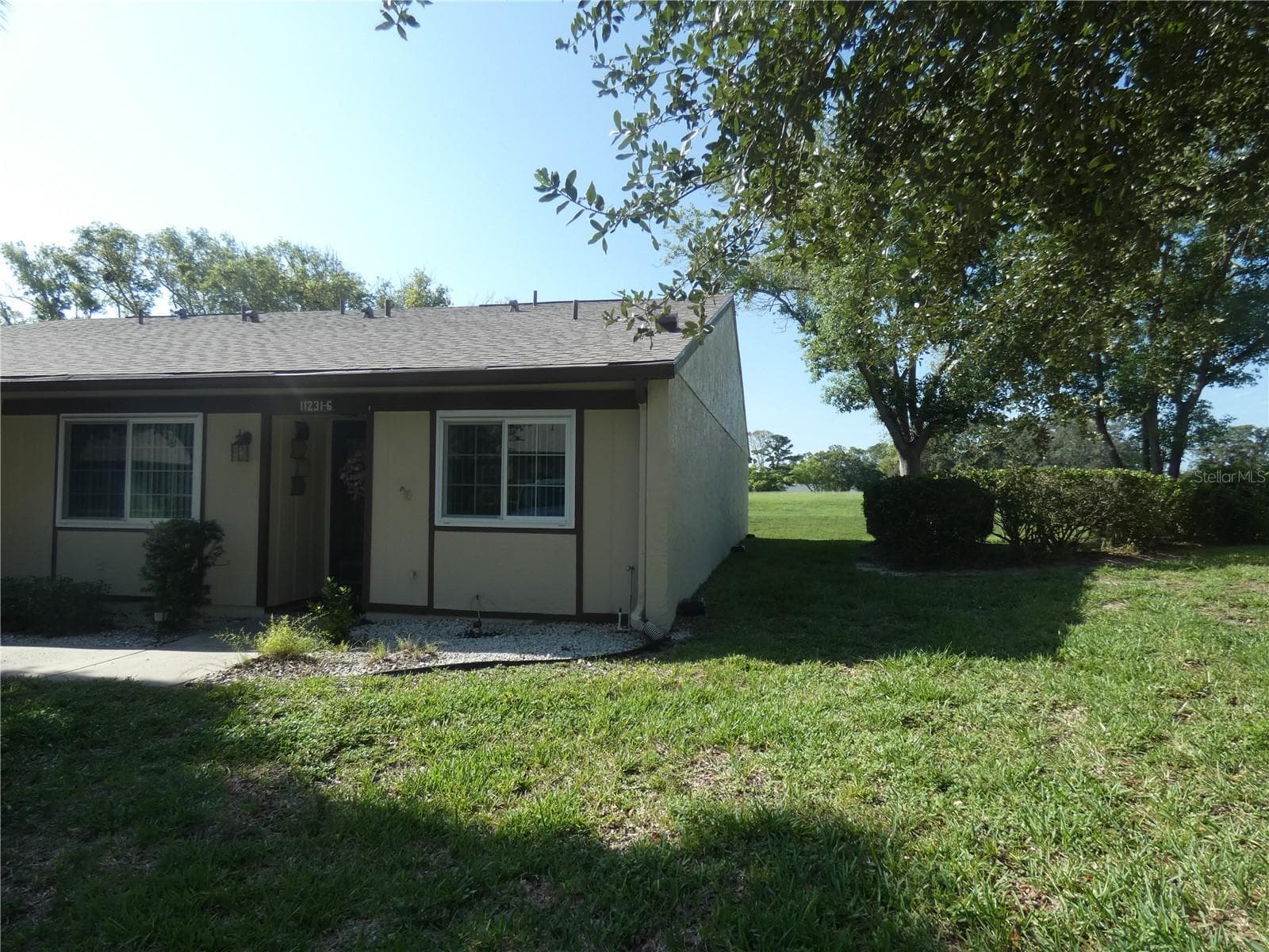 11231 Dollar Lake Dr #6 photo 3