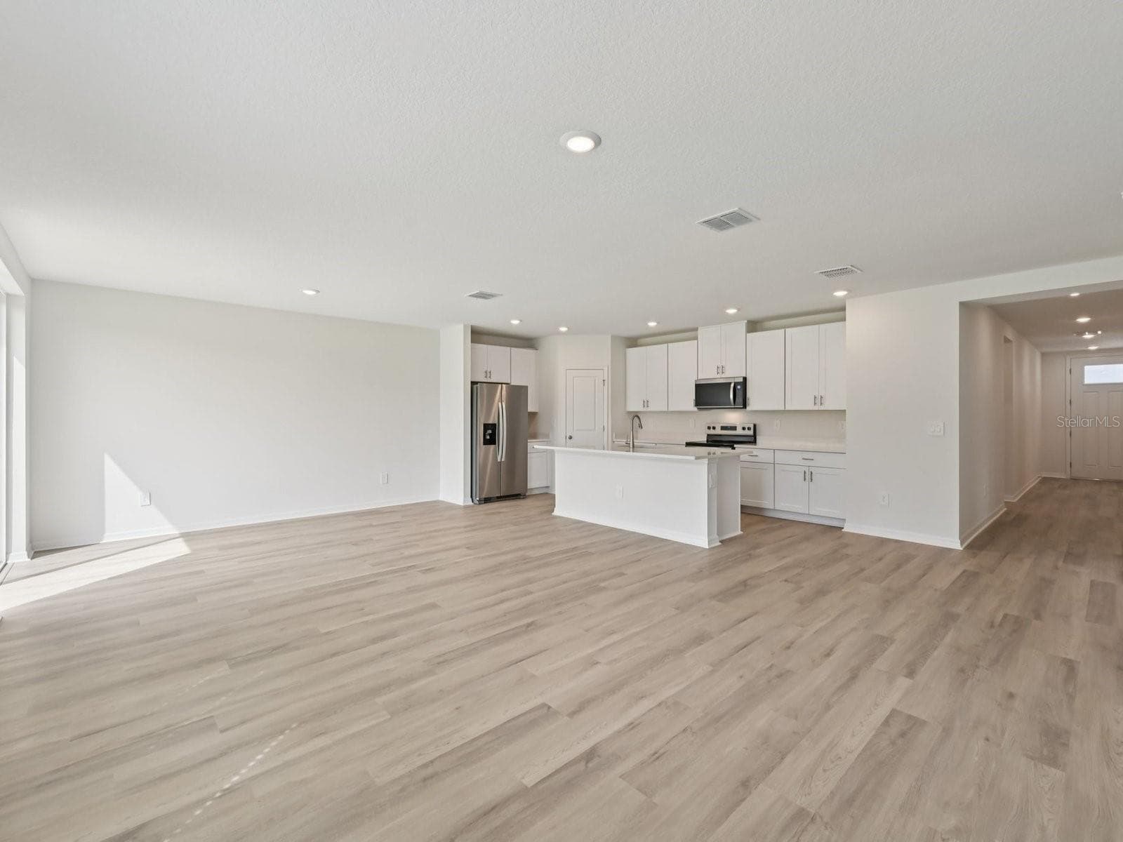2210 Sageland Way photo 3
