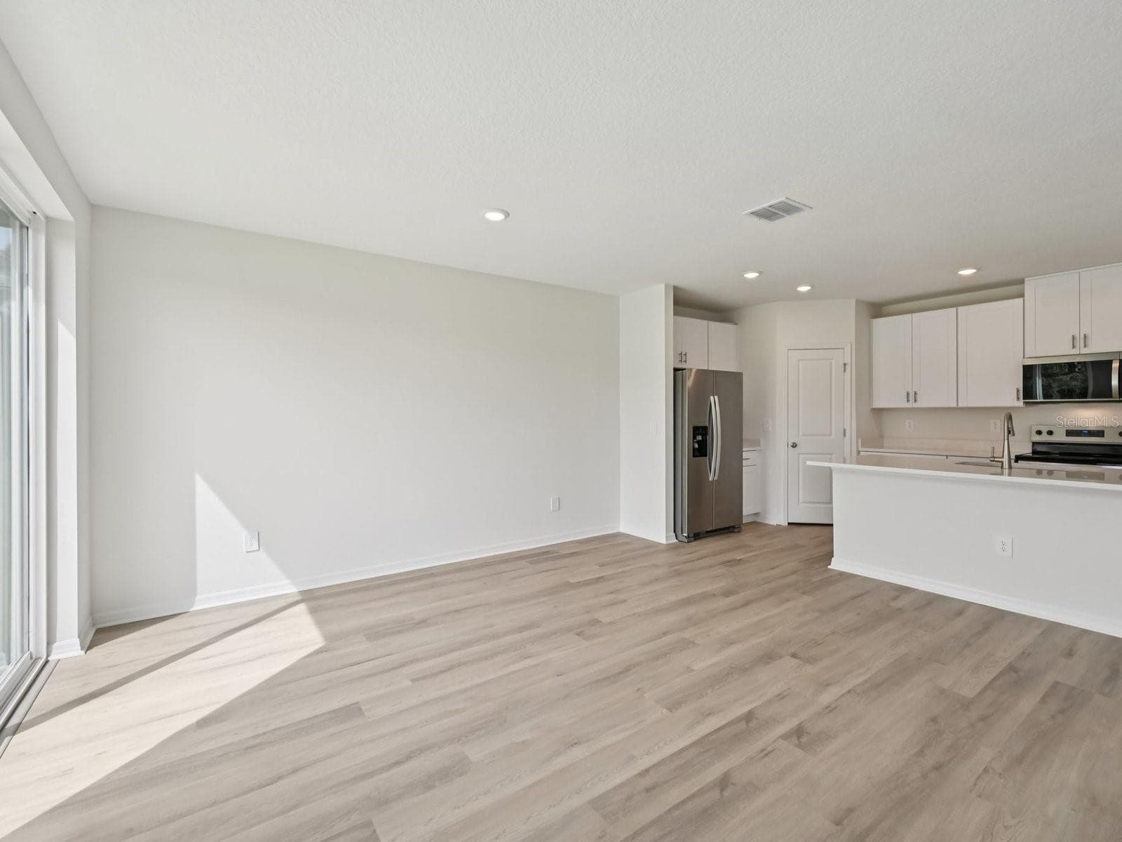 2210 Sageland Way photo 5