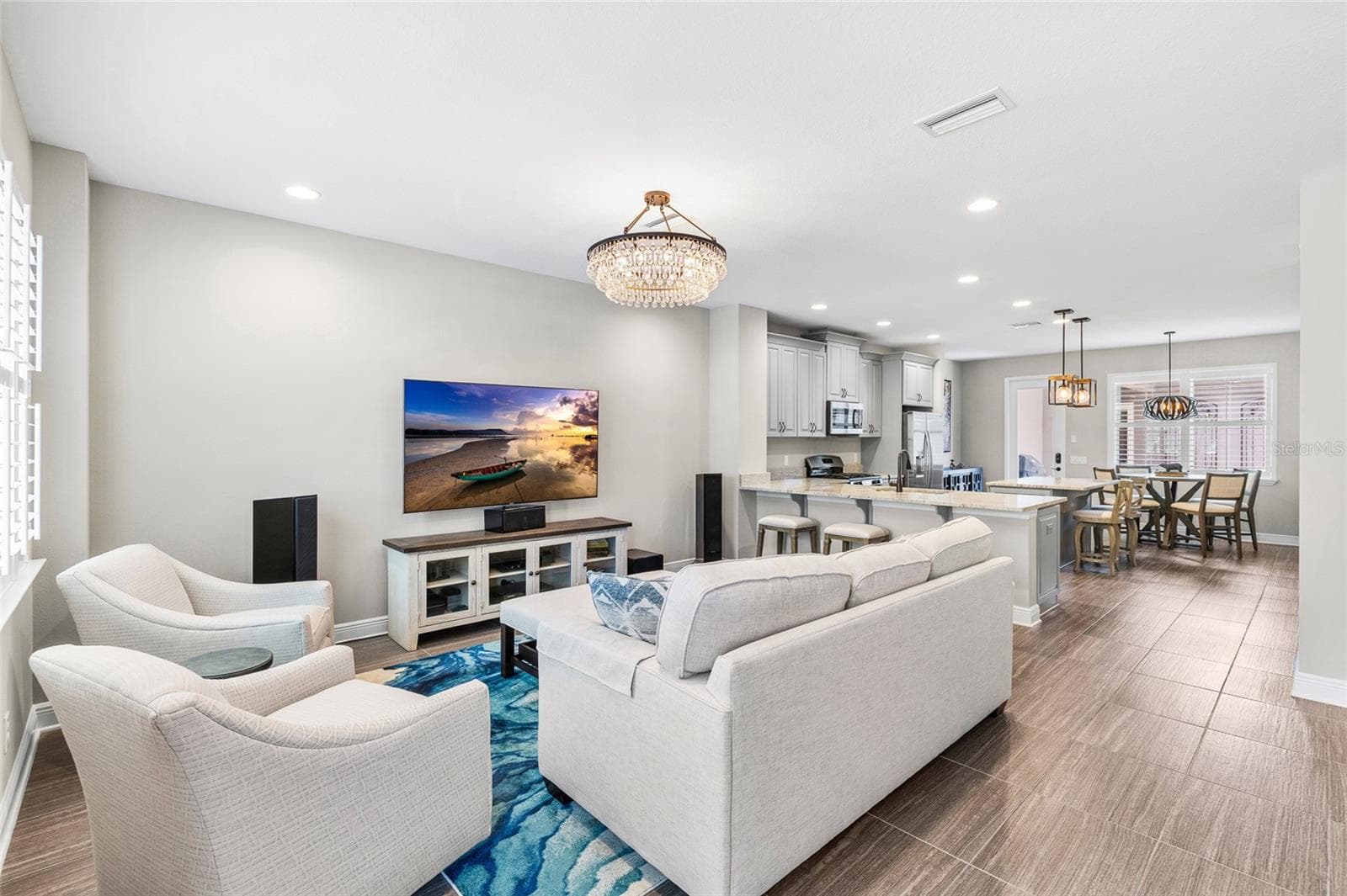 13007 Batten Ln photo 5