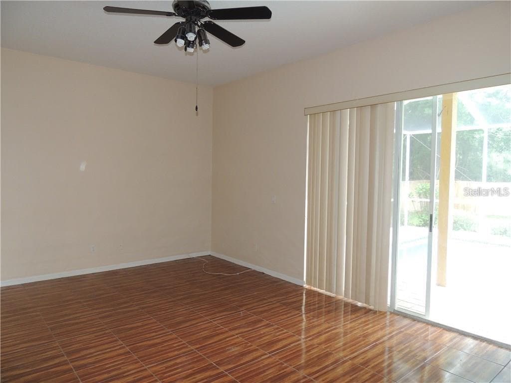 14905 Evershine St photo 4