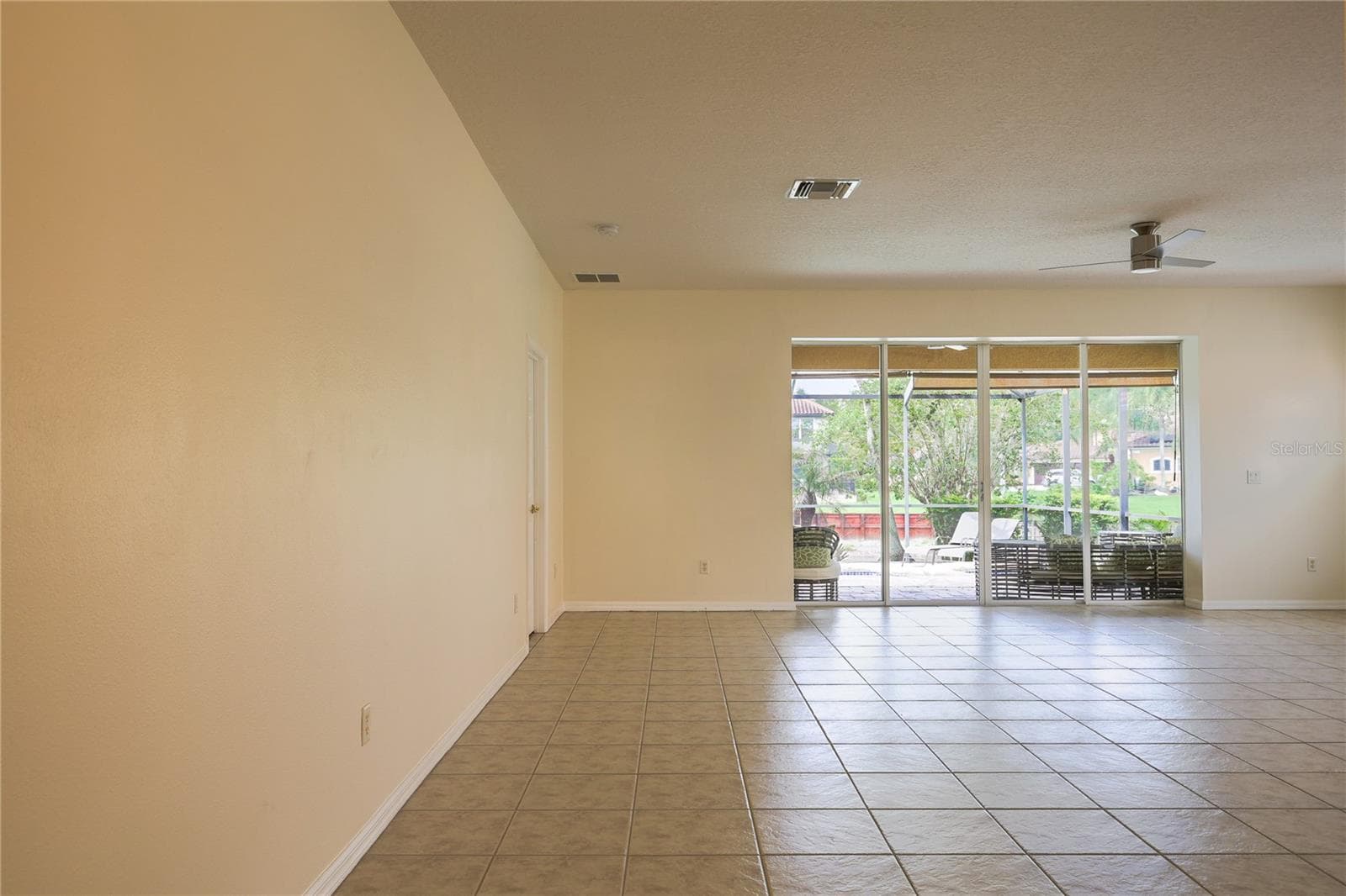 18014 Java Isle Dr photo 4
