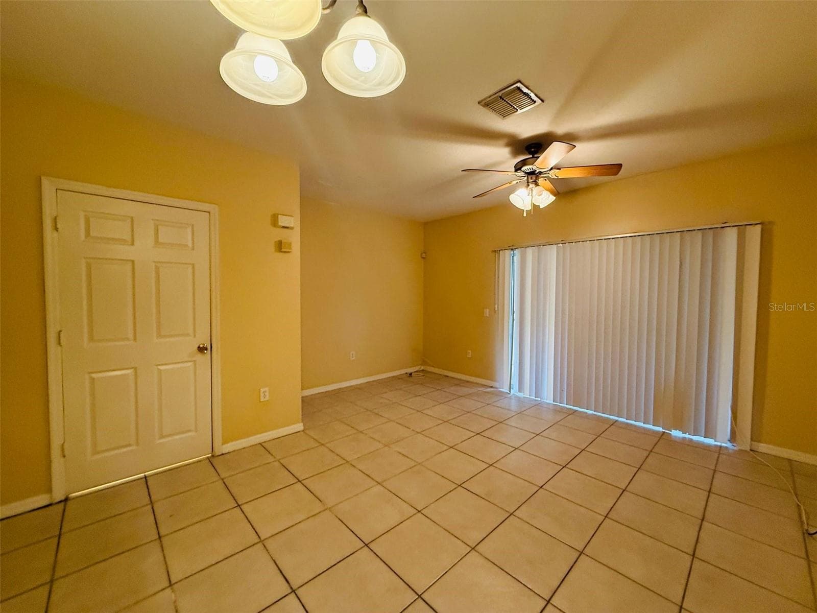 8533 Trail Wind Dr photo 5