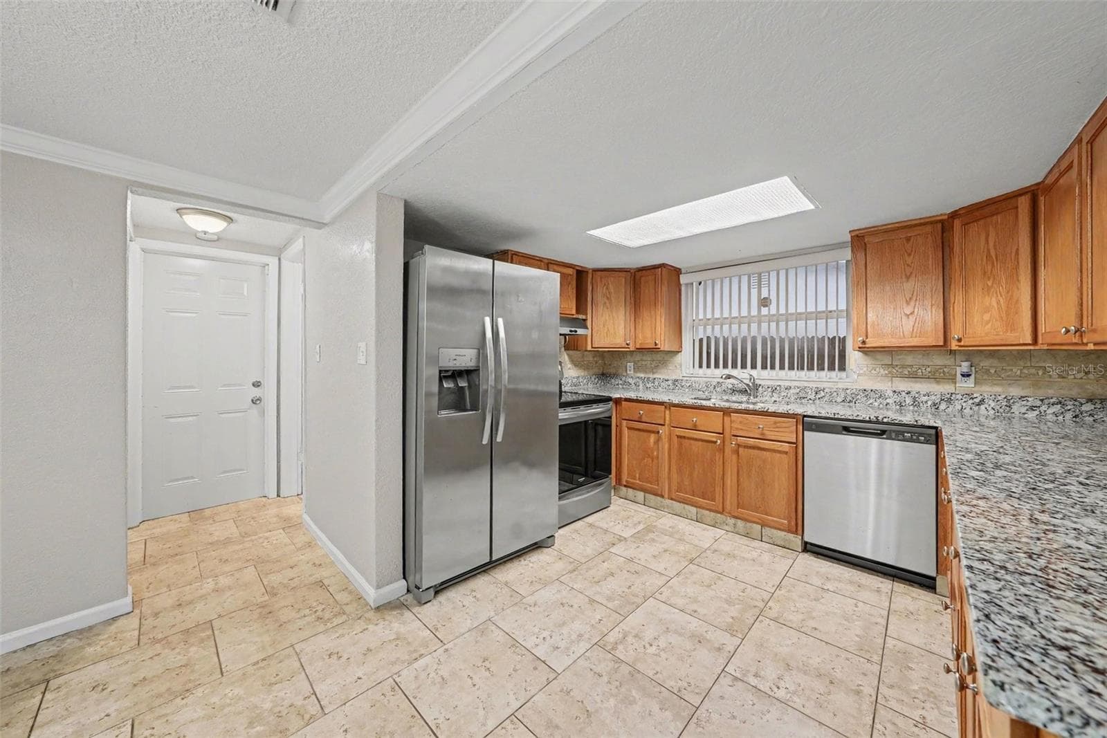 9135 Hunt Club Ln photo 4