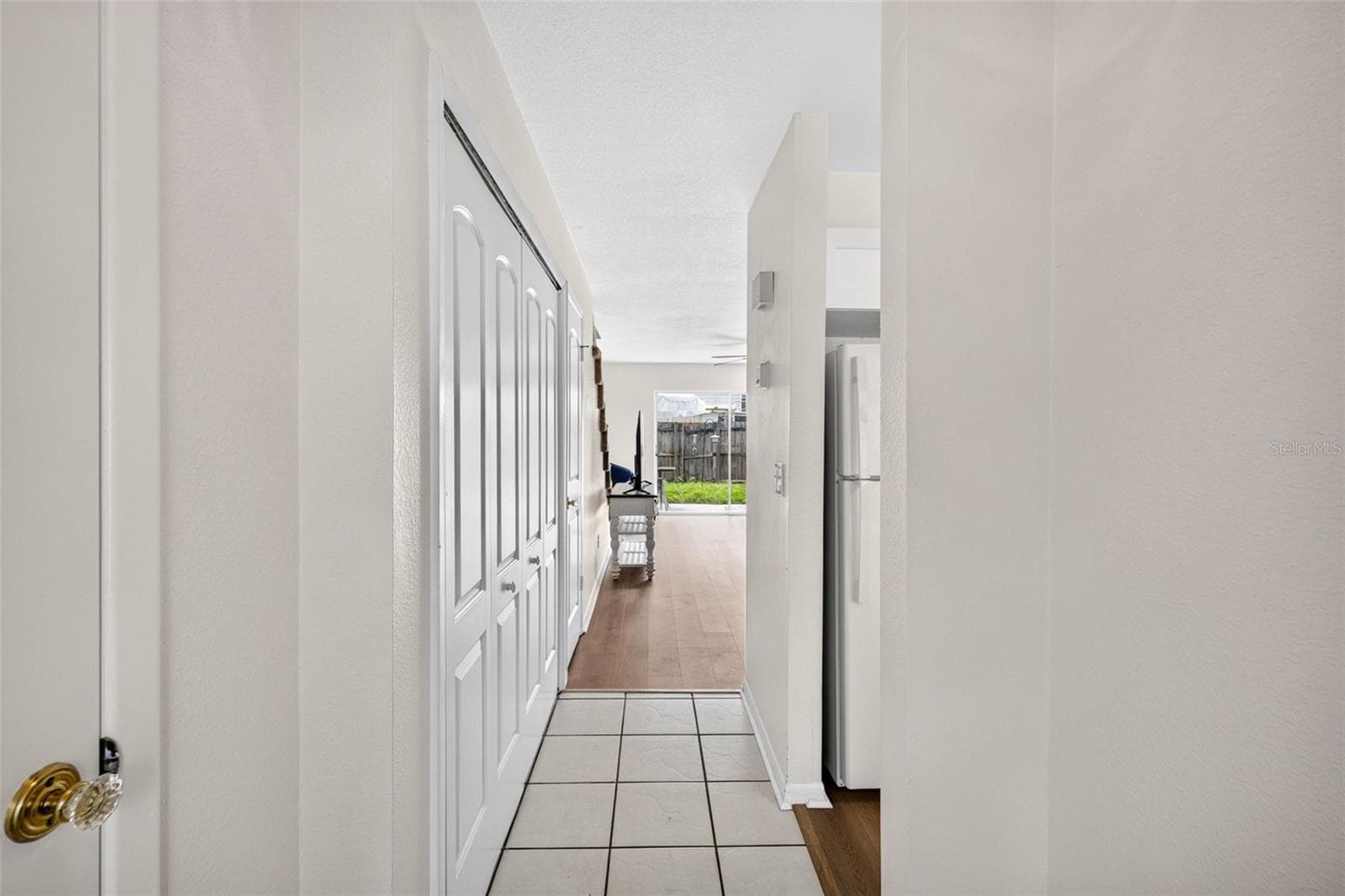 1760 MILL Run Cir photo 4