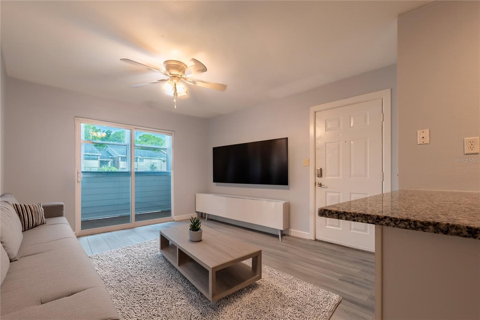 1400 Gandy Blvd N #1010 photo 3