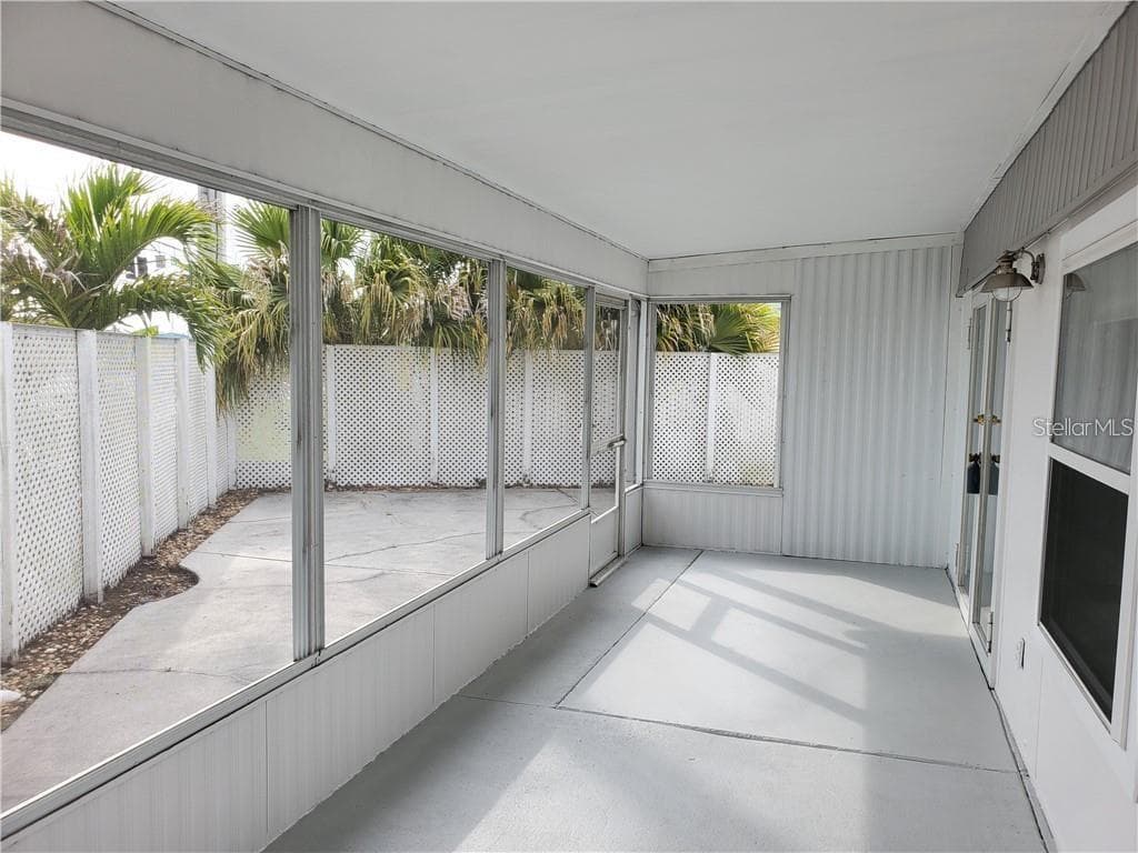 6626 Texas St photo 3