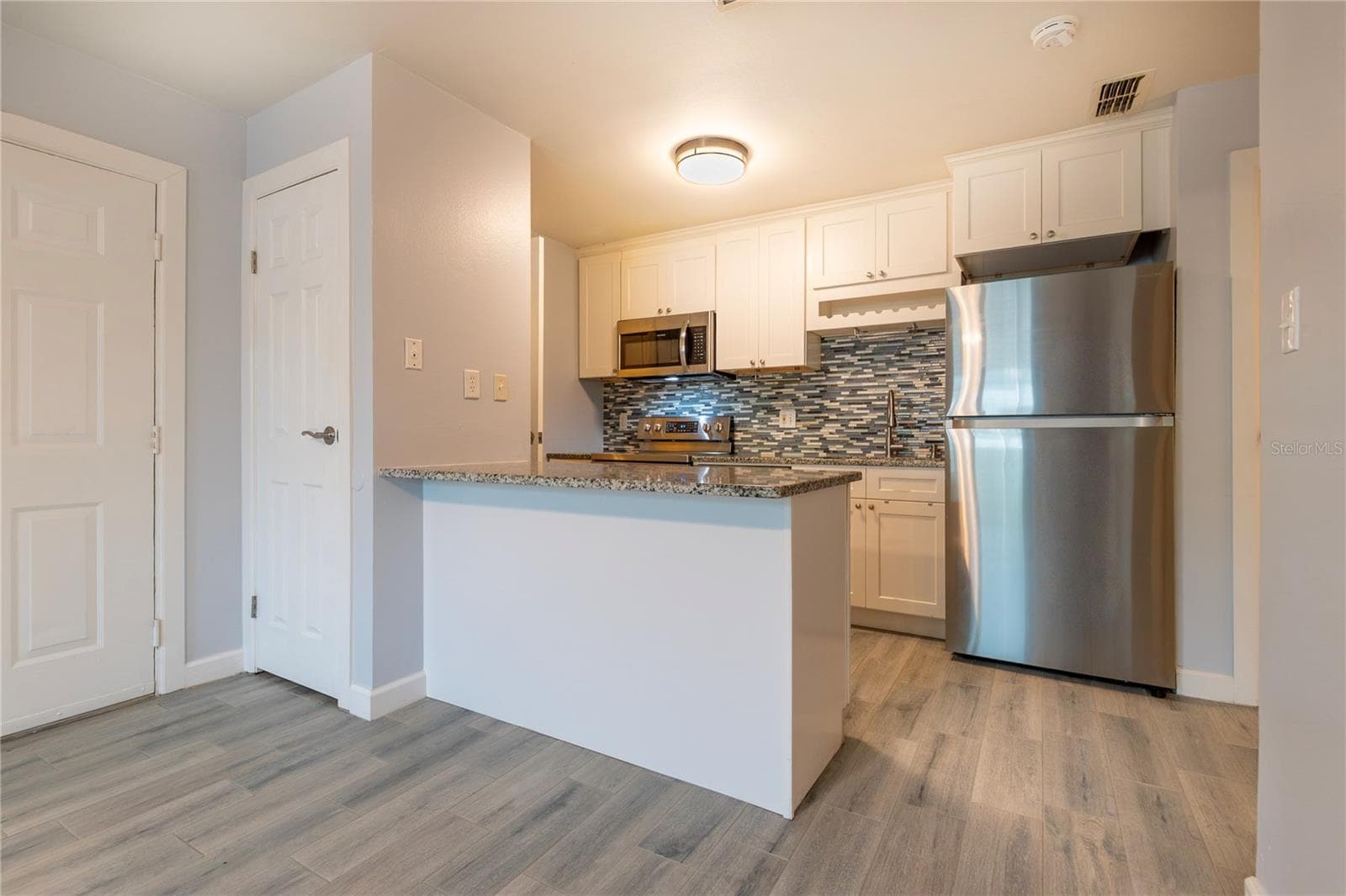 1400 Gandy Blvd N #1010 photo 5