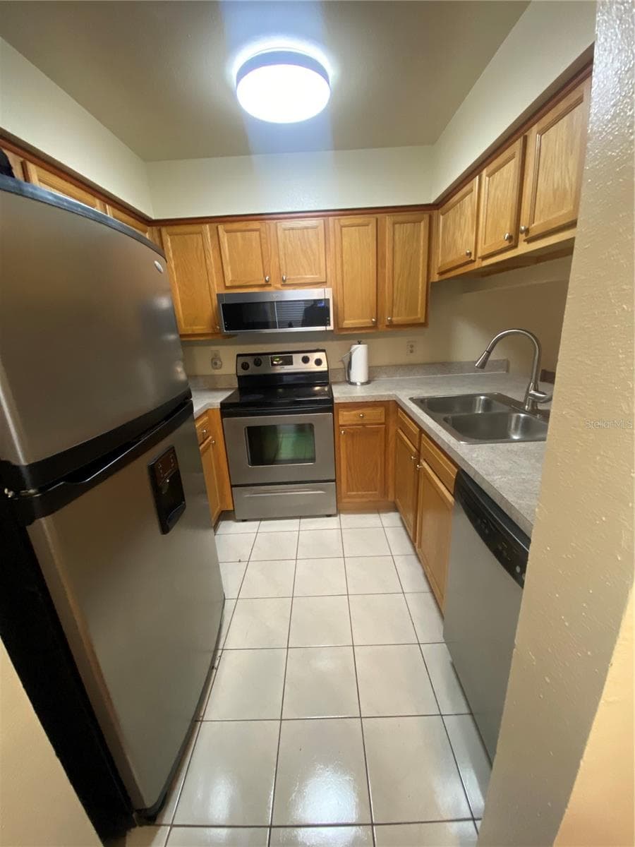 5166 Sunridge Palms Dr