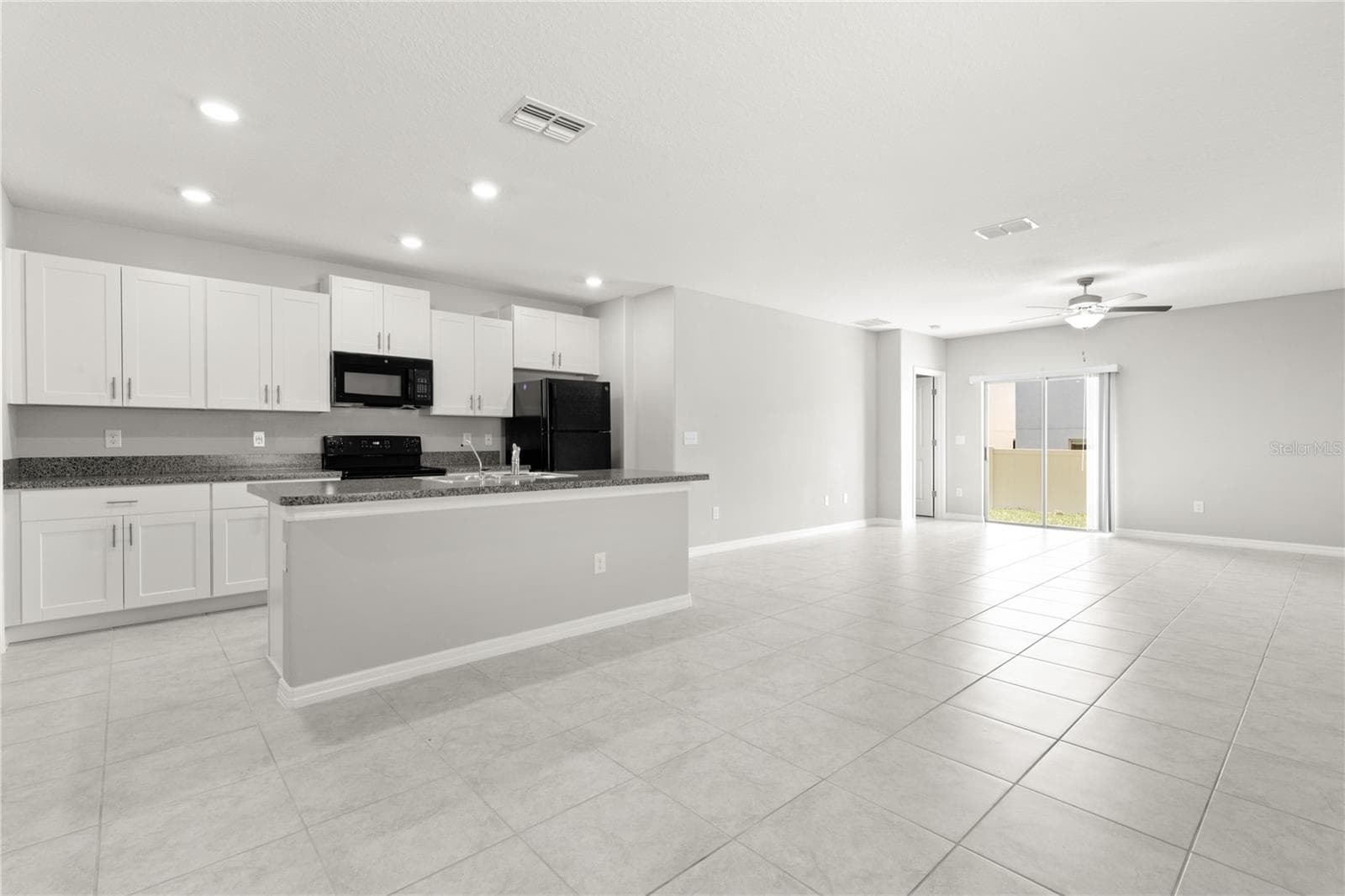 10217 Summer Kiss Ave photo 4
