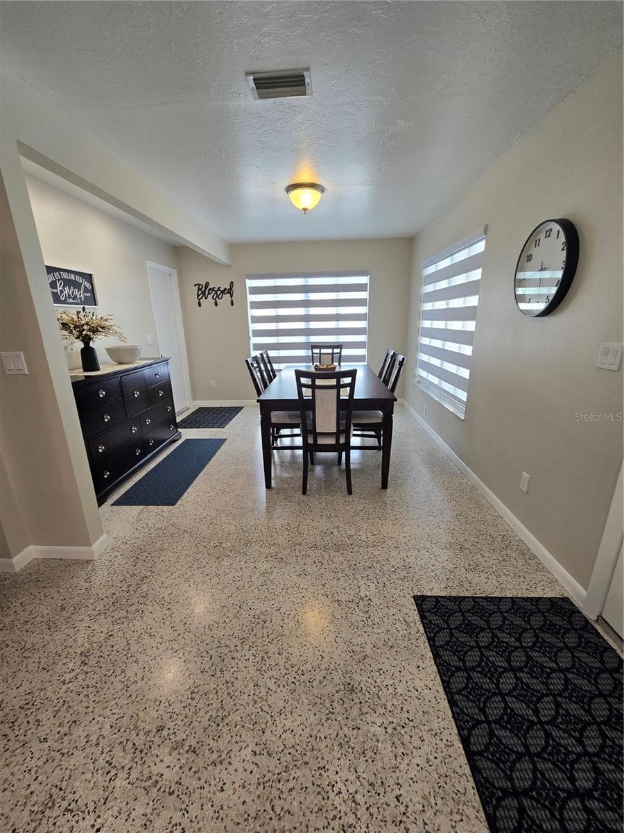 3134 Irving St photo 4