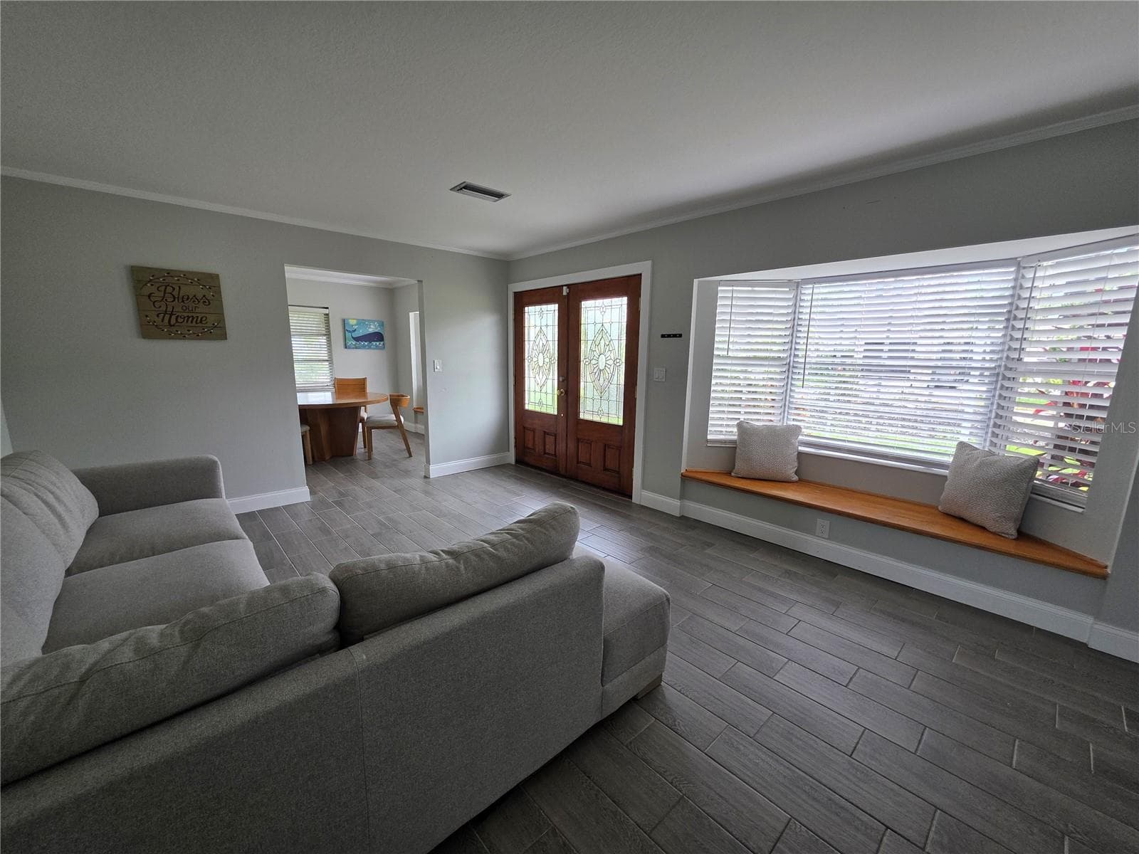8706 Elmwood Ln photo 4