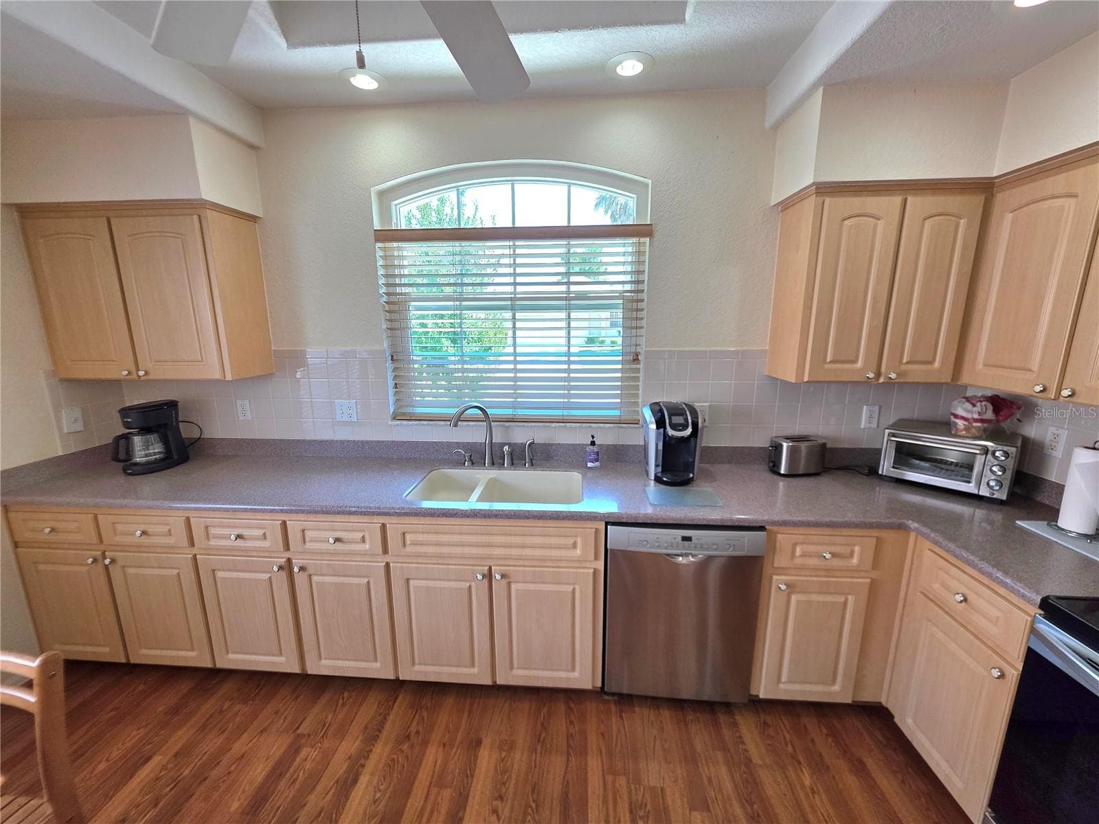 225 Royal Palm Way photo 4