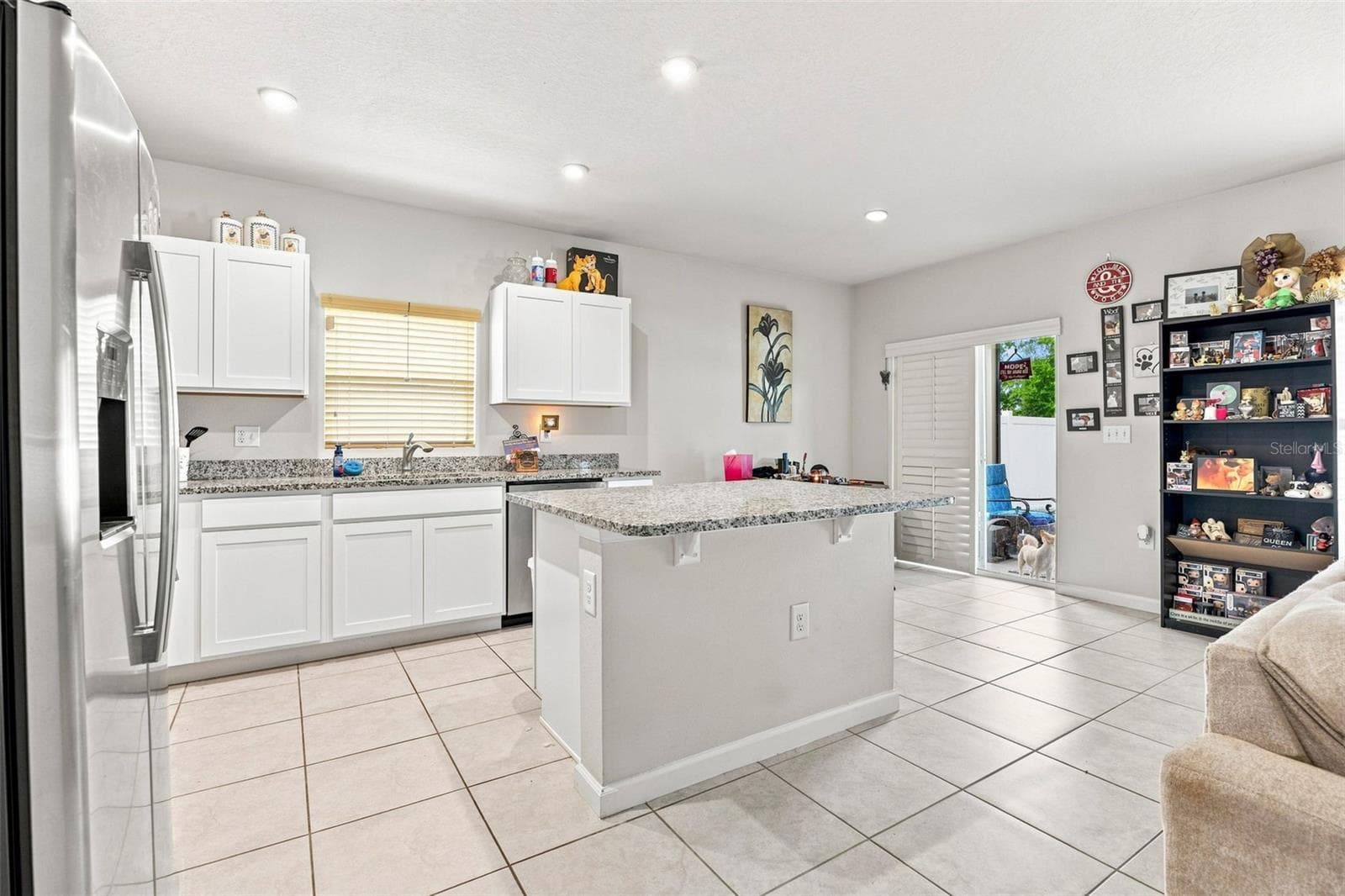 877 Eagle Rock Ter photo 5
