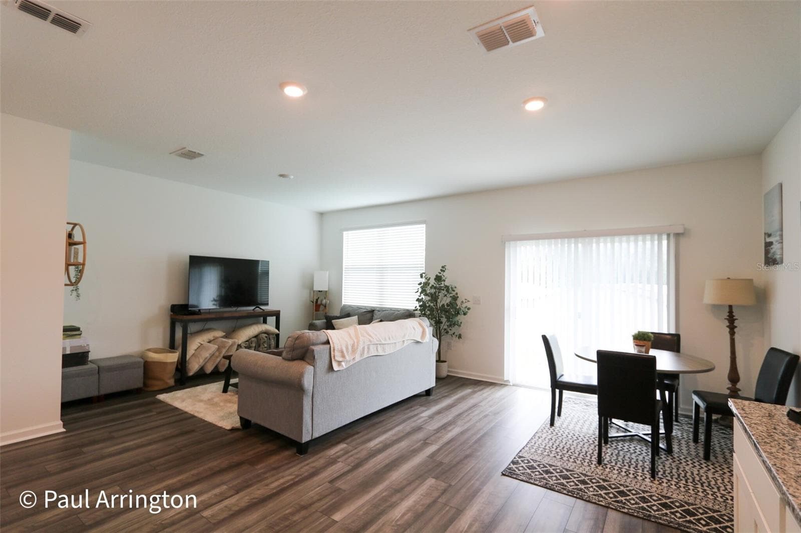 6371 Kay Morgan Ln photo 3